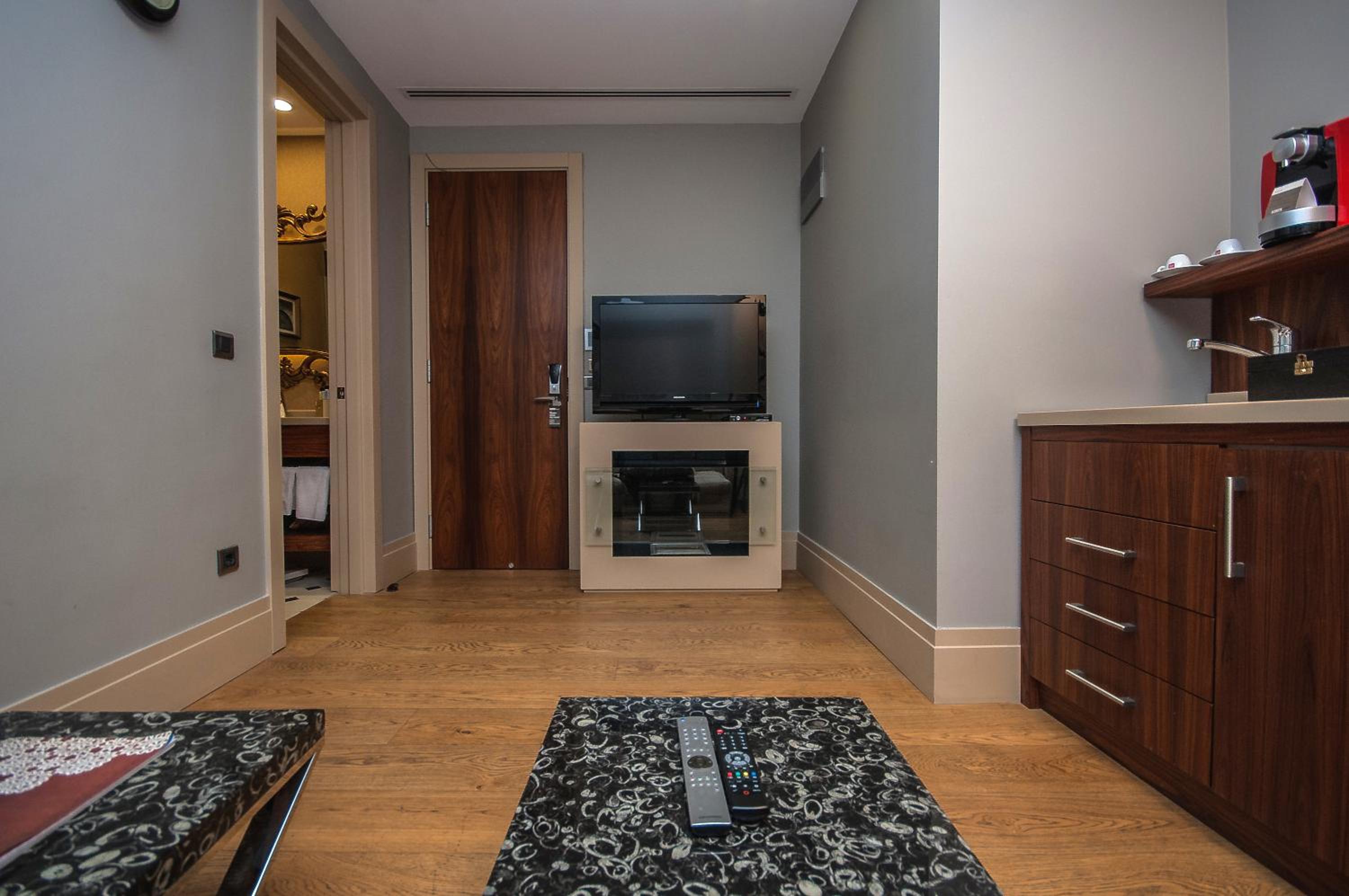 The Story Hotel Pera - Image 13