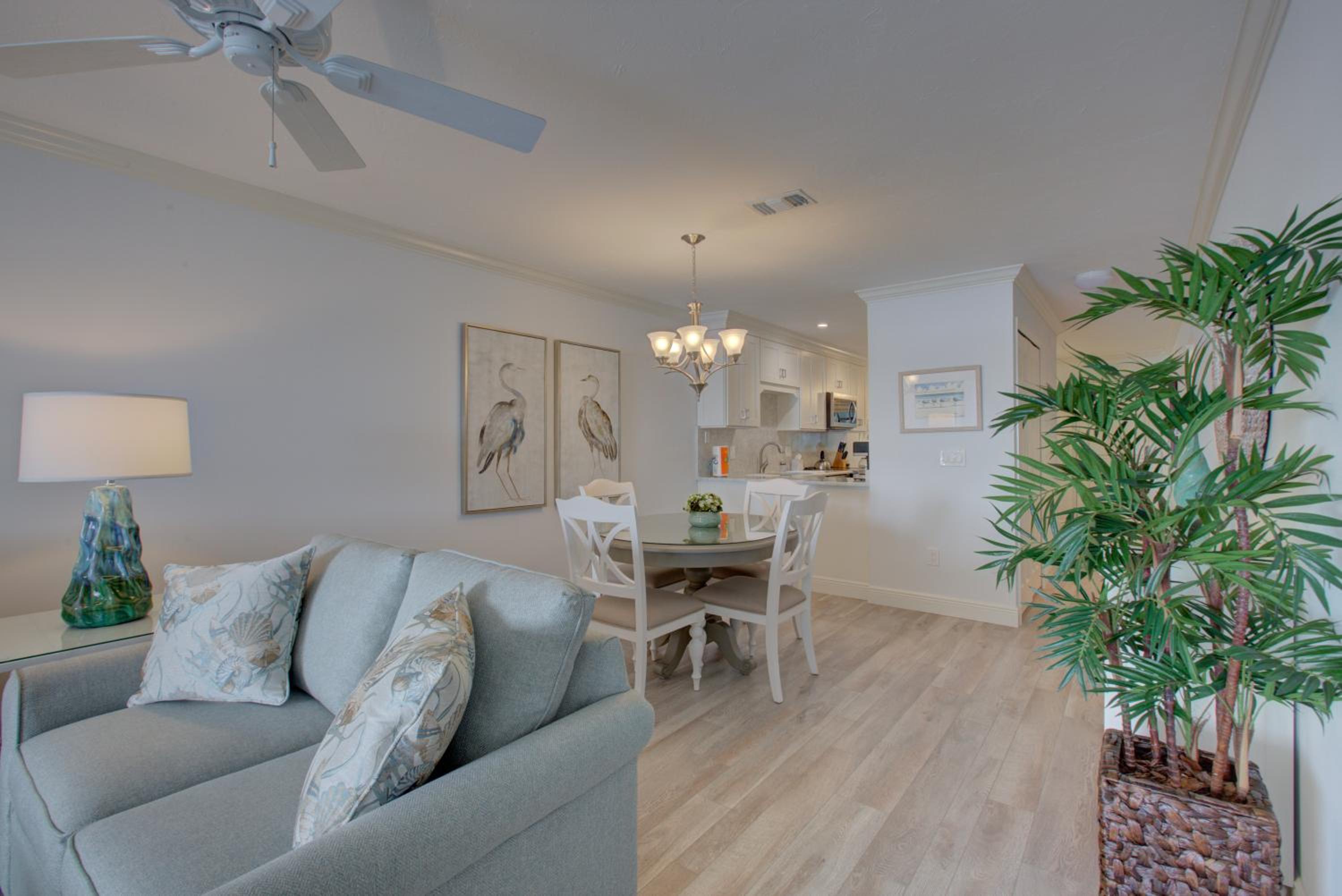 Anna Maria Island Beach Palms 2B