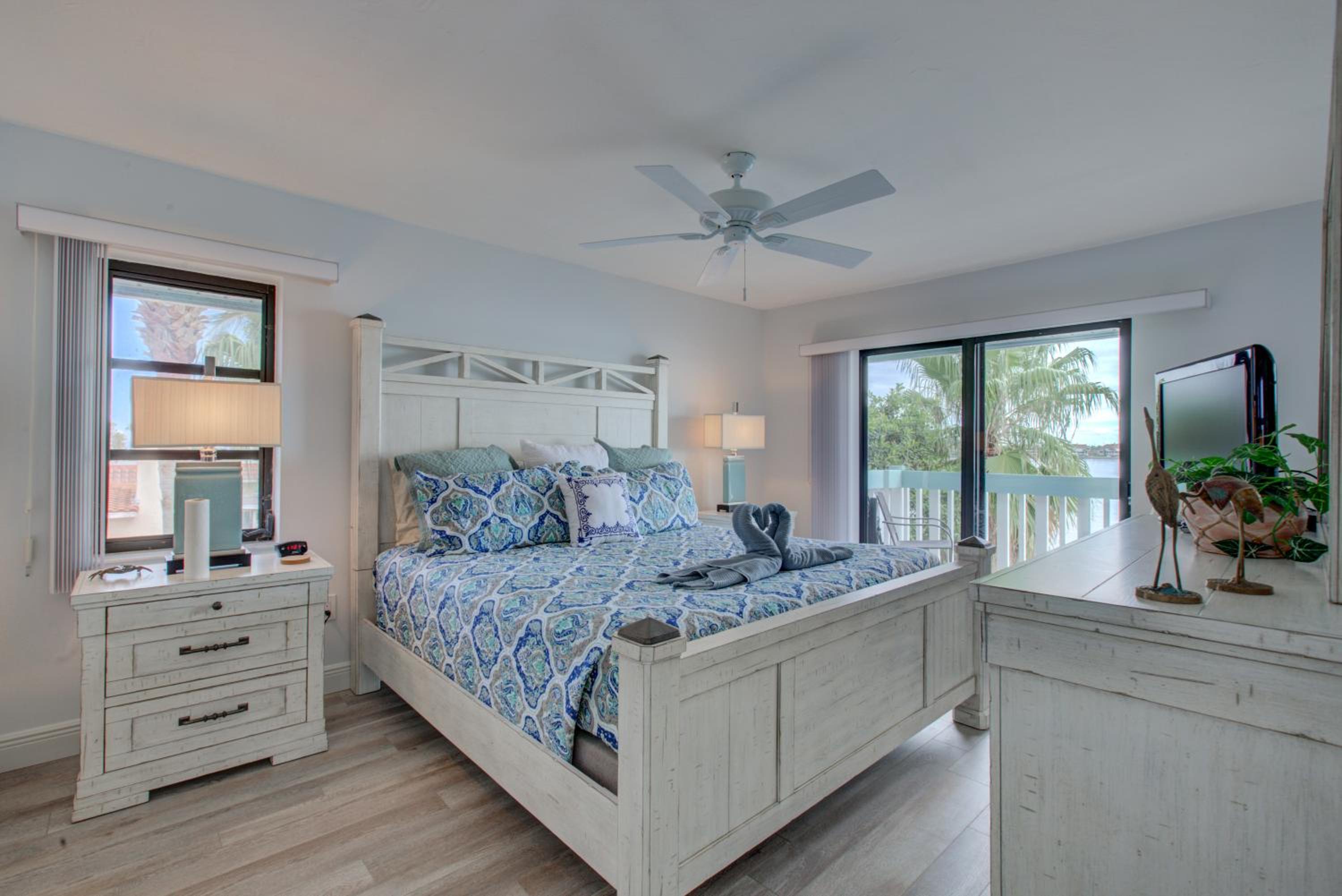 Anna Maria Island Beach Palms 2B