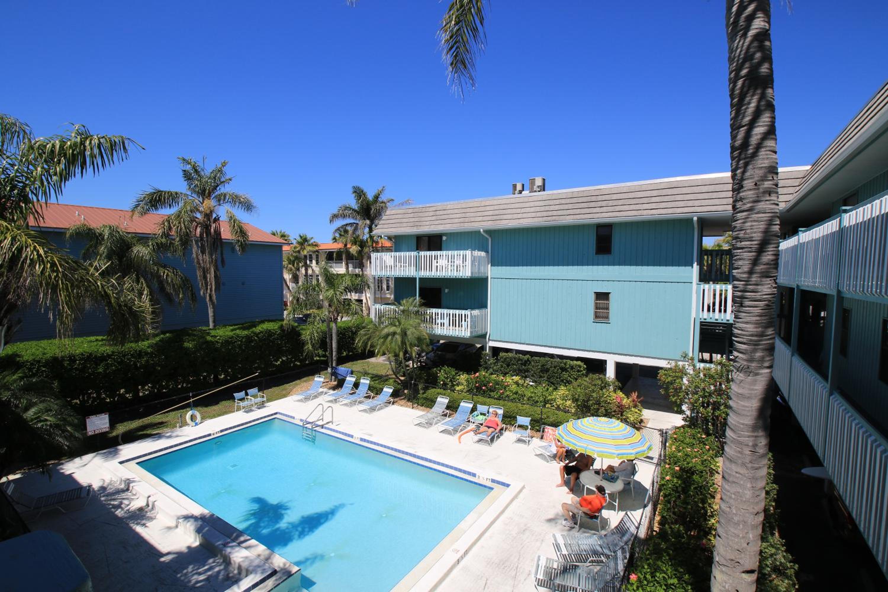 Anna Maria Island Beach Palms 2B