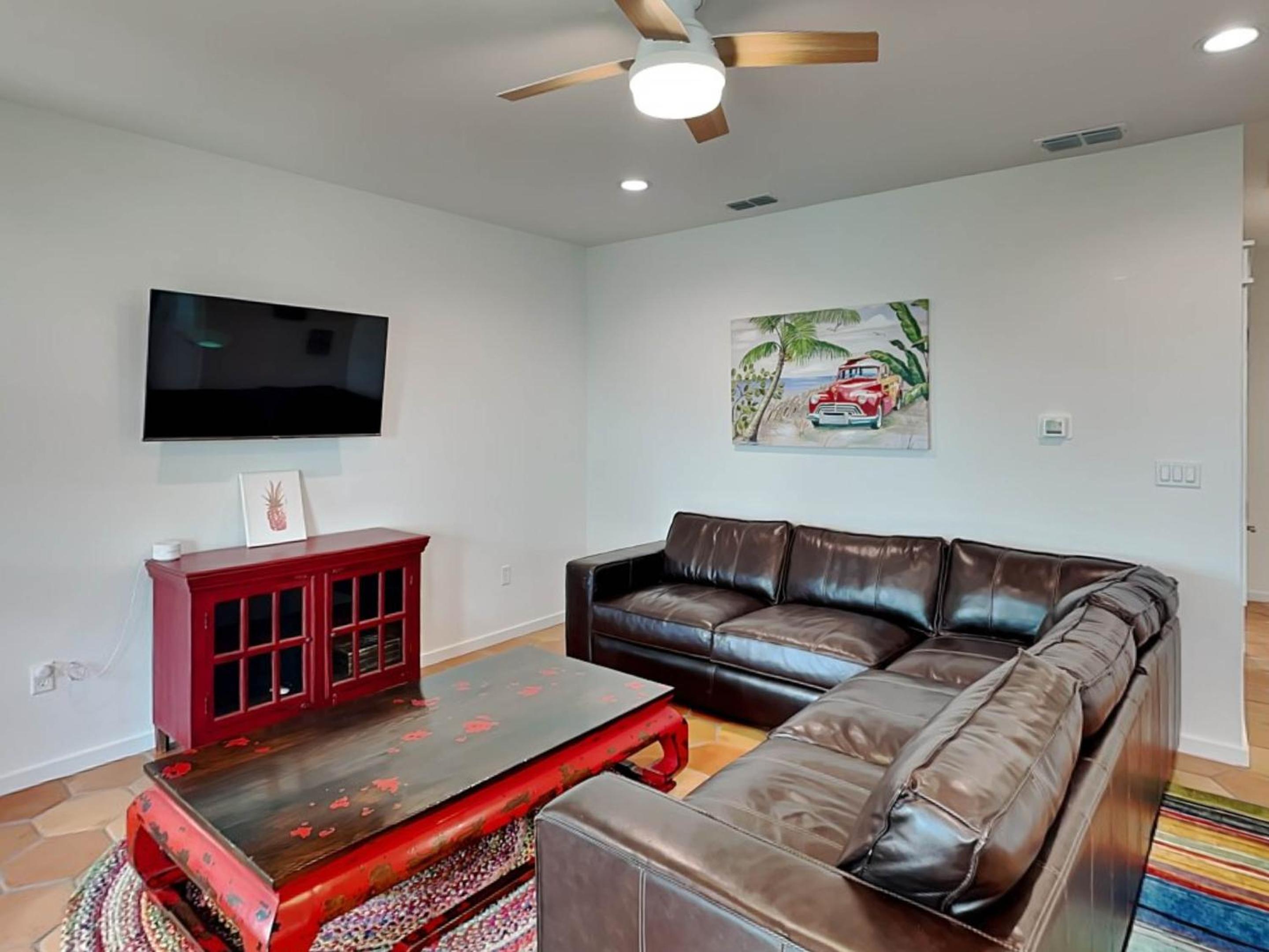 Marlin Manor view 3