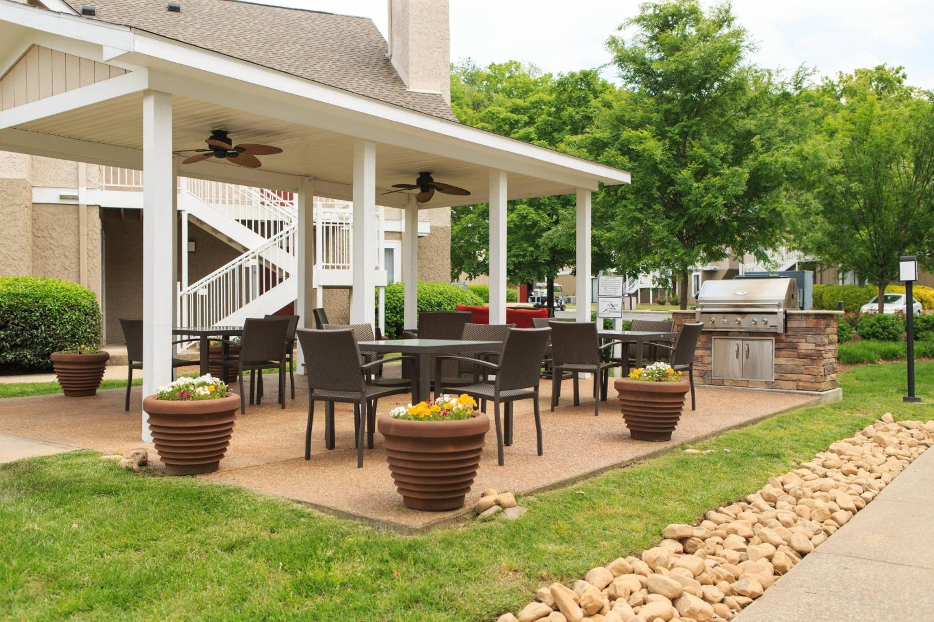 Residence Inn by Marriott Nashville Airport - Property Image 22