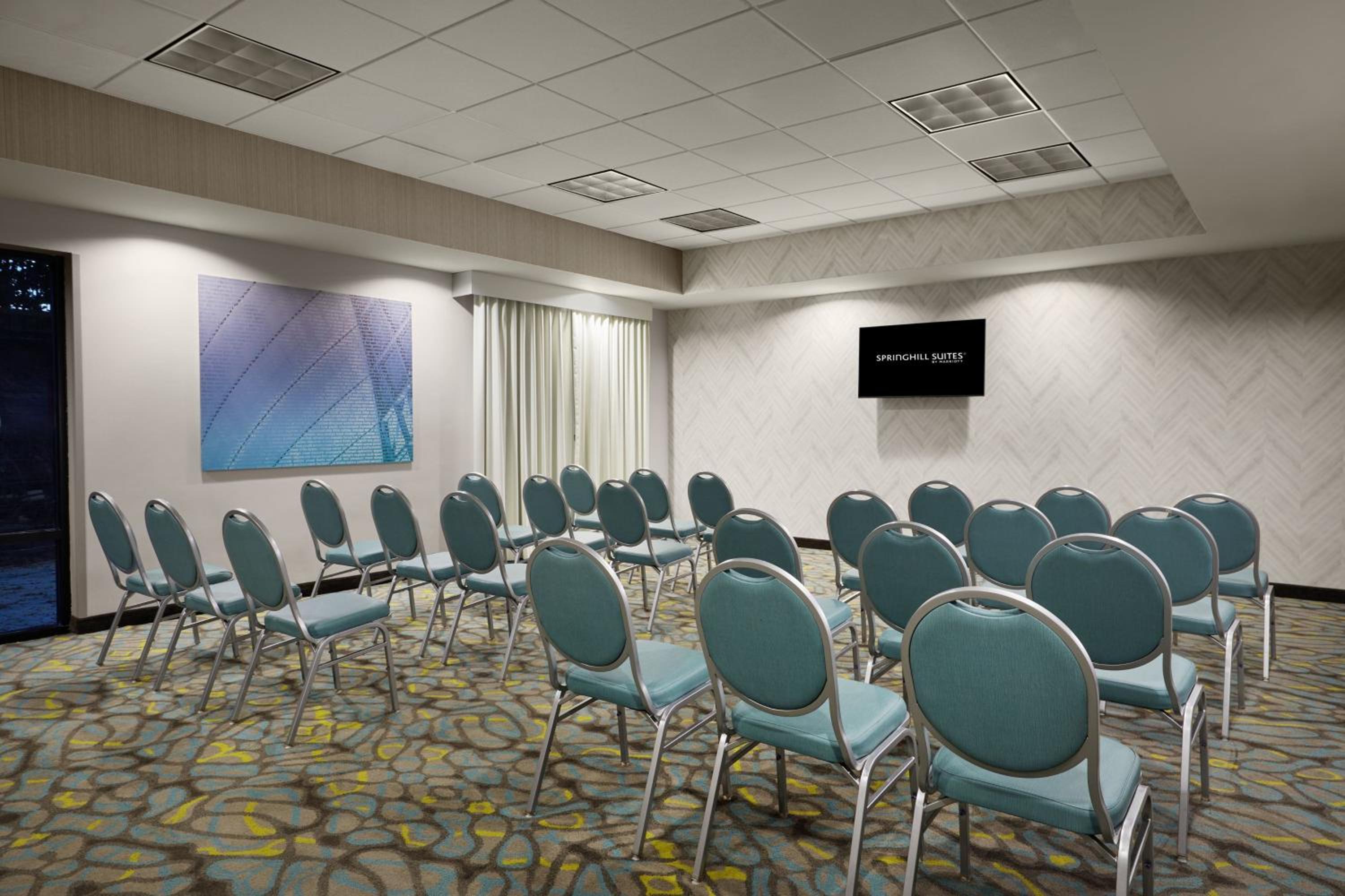 SpringHill Suites St. Louis Brentwood - Property Image 4
