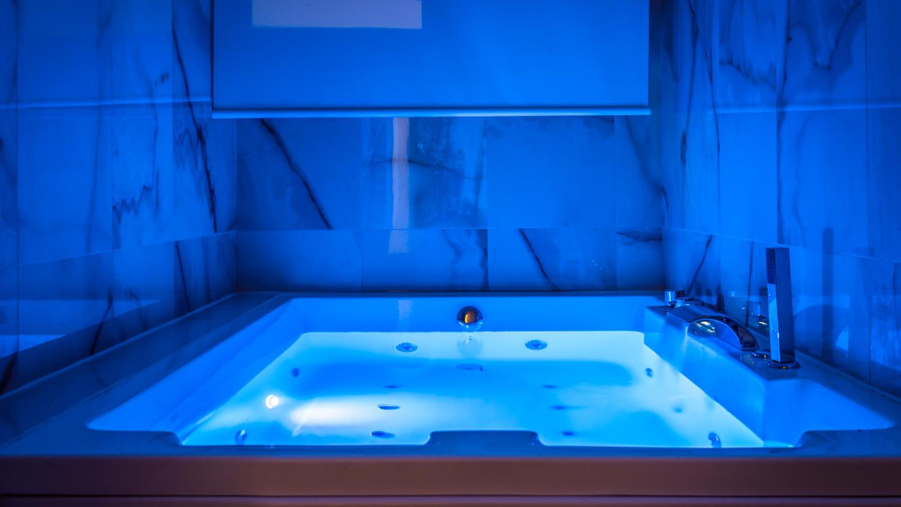 La Gigasuite - Design Villa at Sea with Spa & Pool photo 5