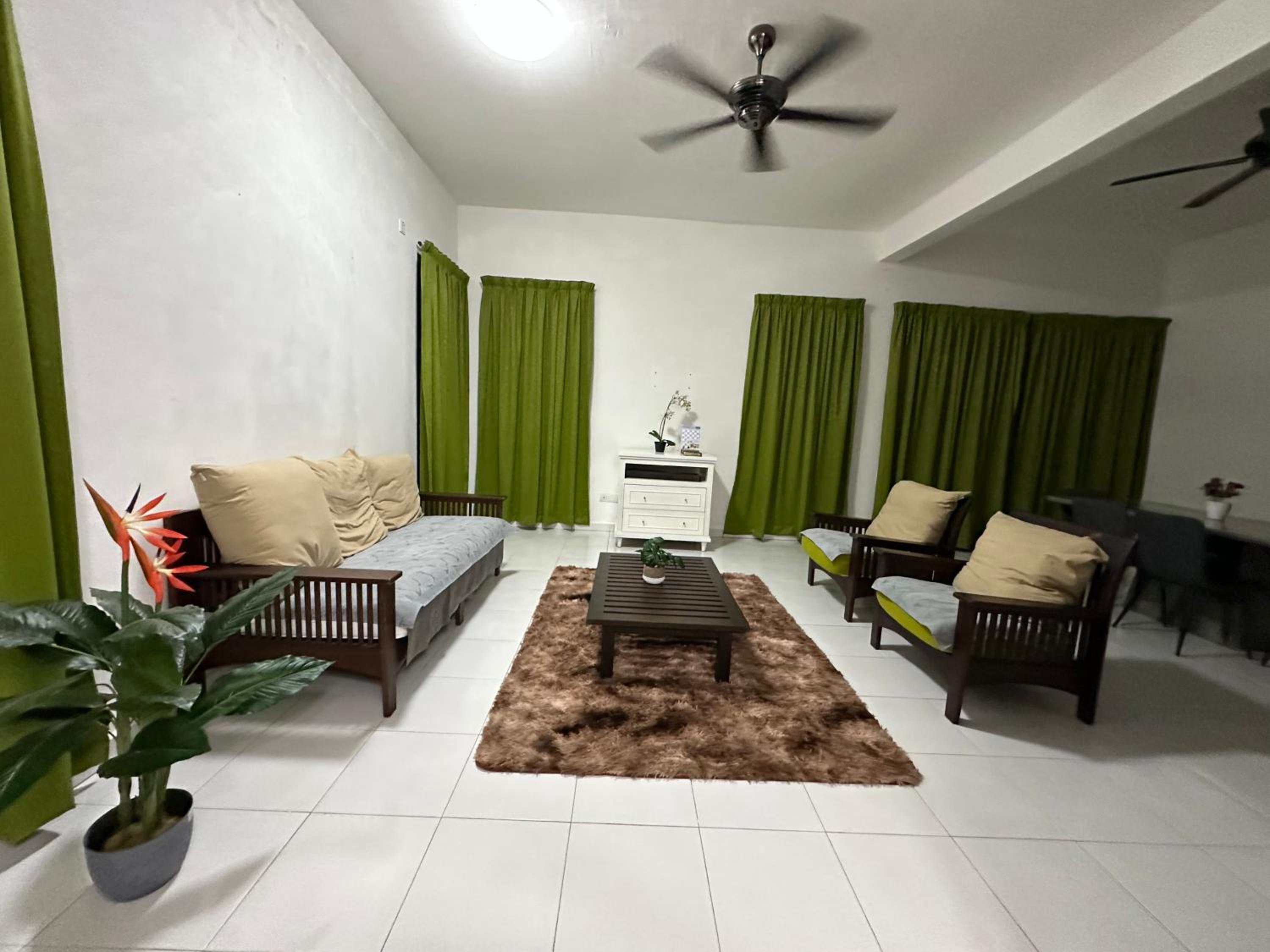 Casa Lily Residence Kotasas photo 3