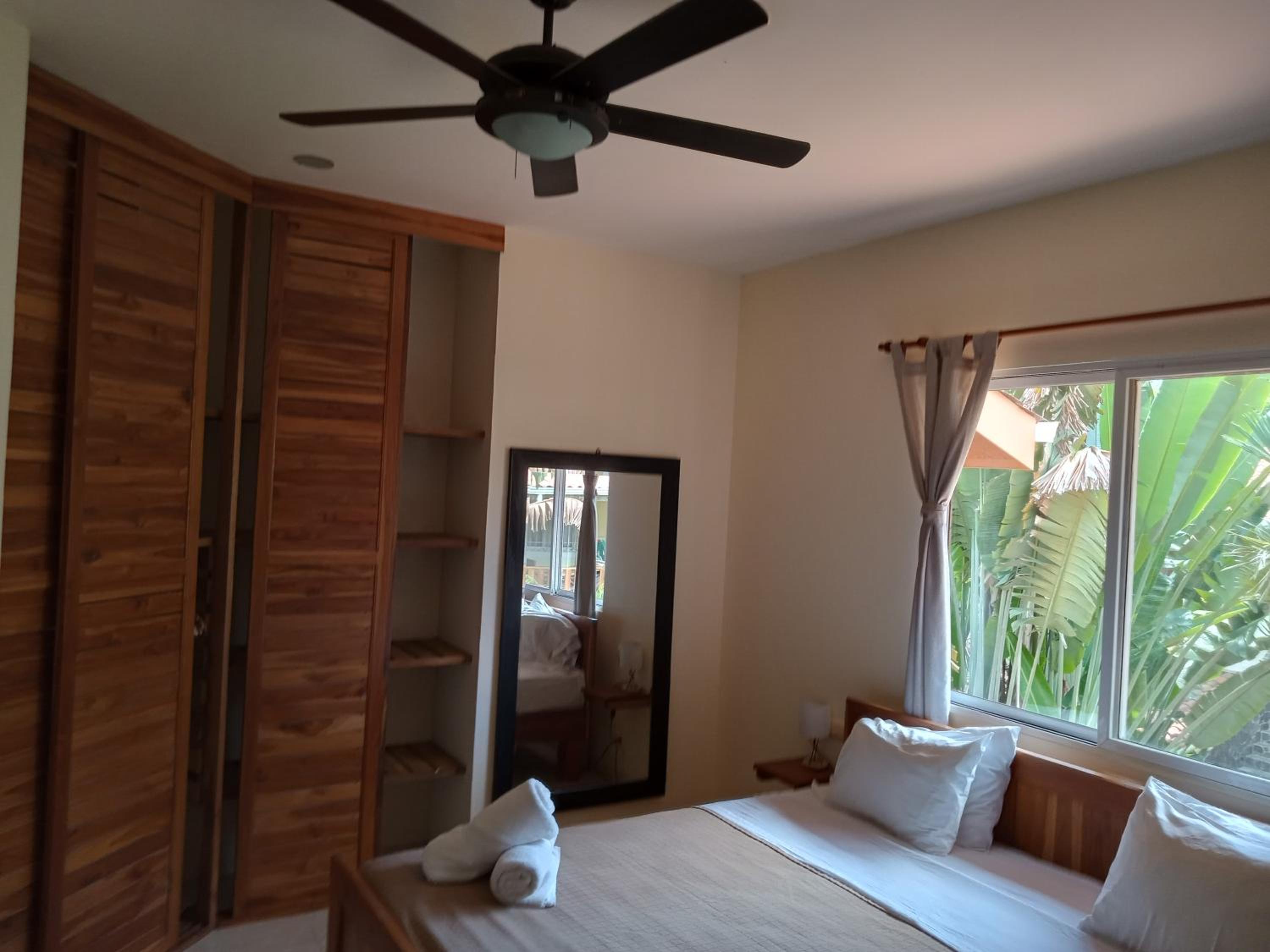 Costa Riki Apartments