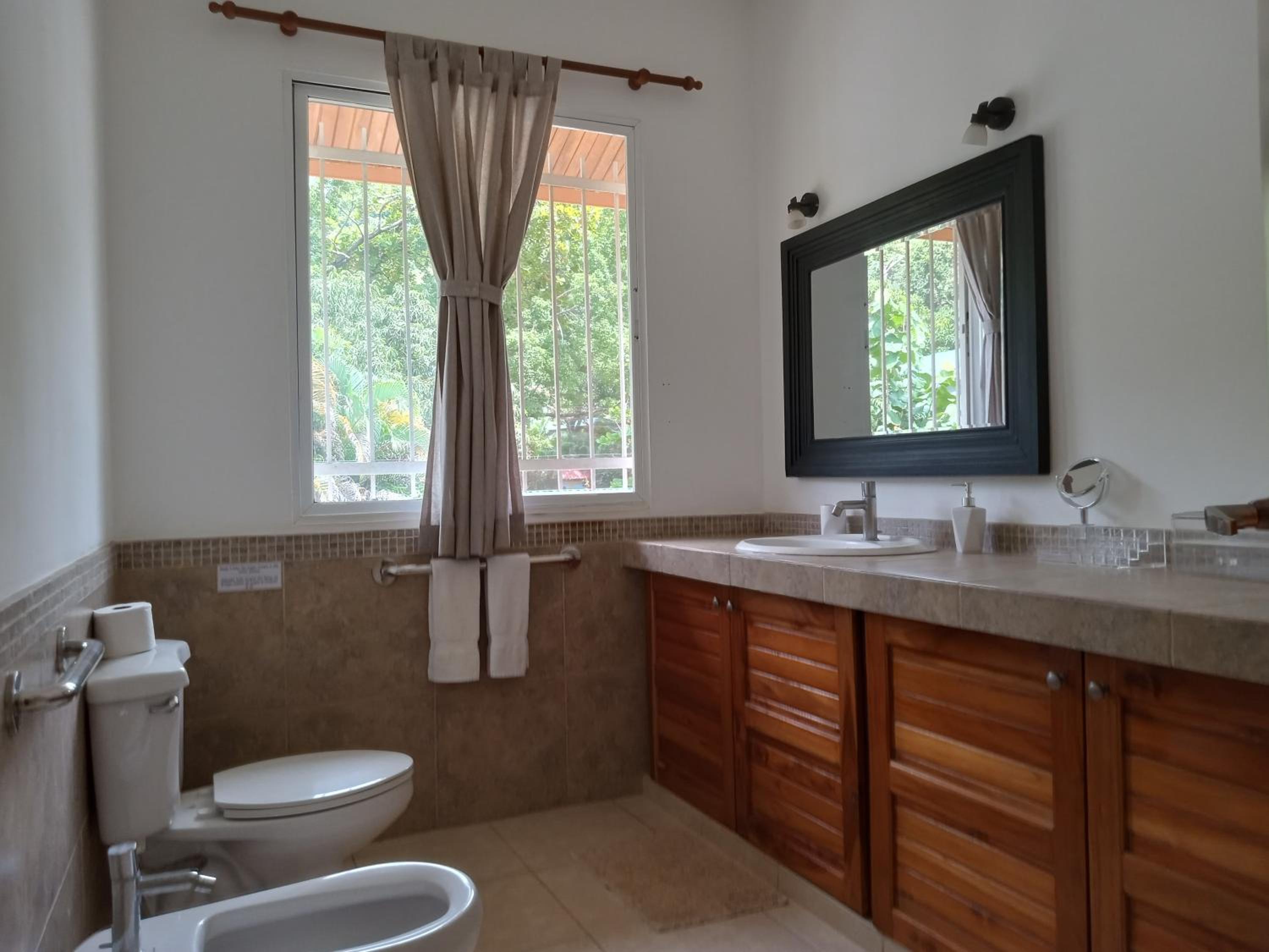 Costa Riki Apartments