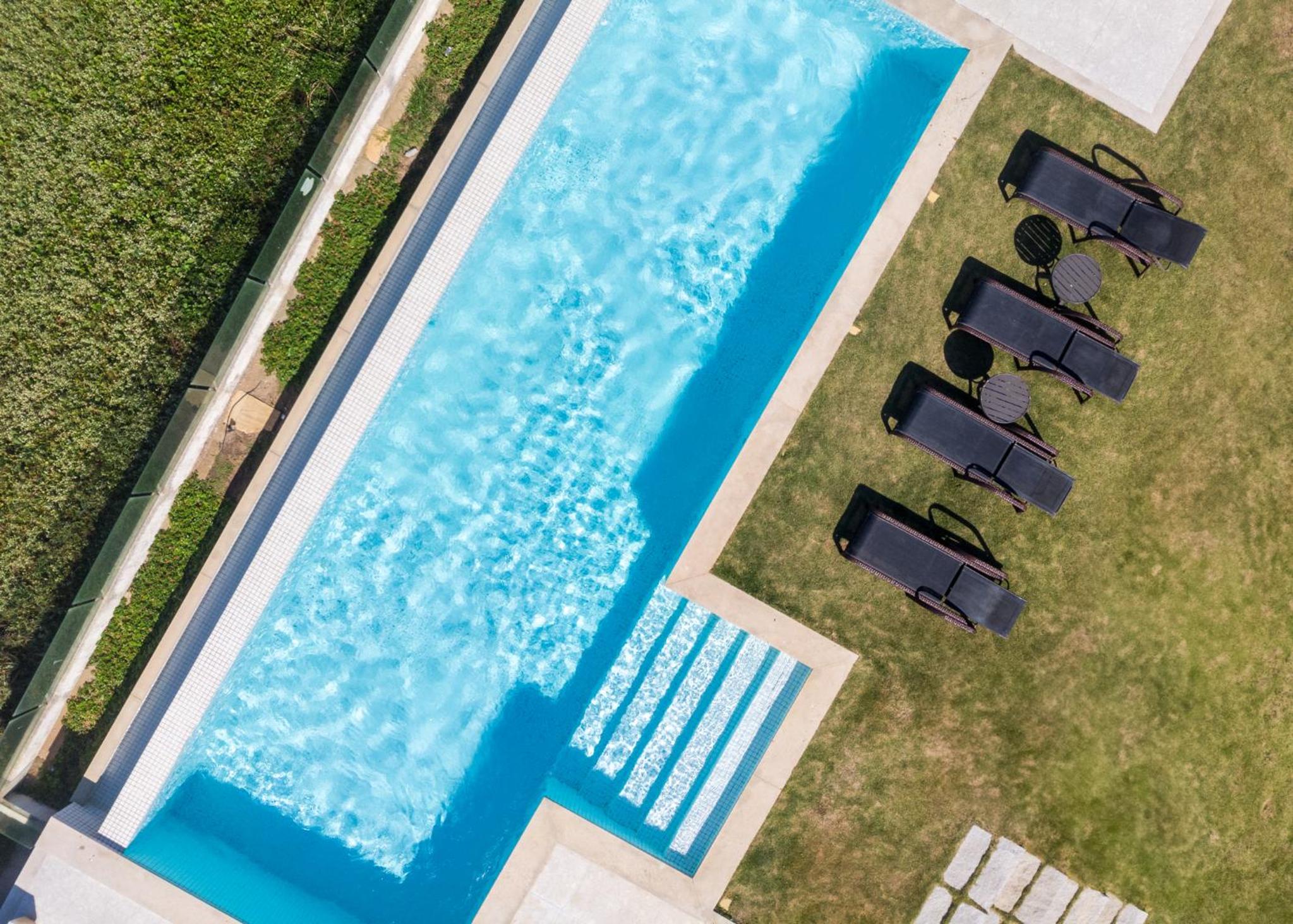 Top beach house Manguinhos