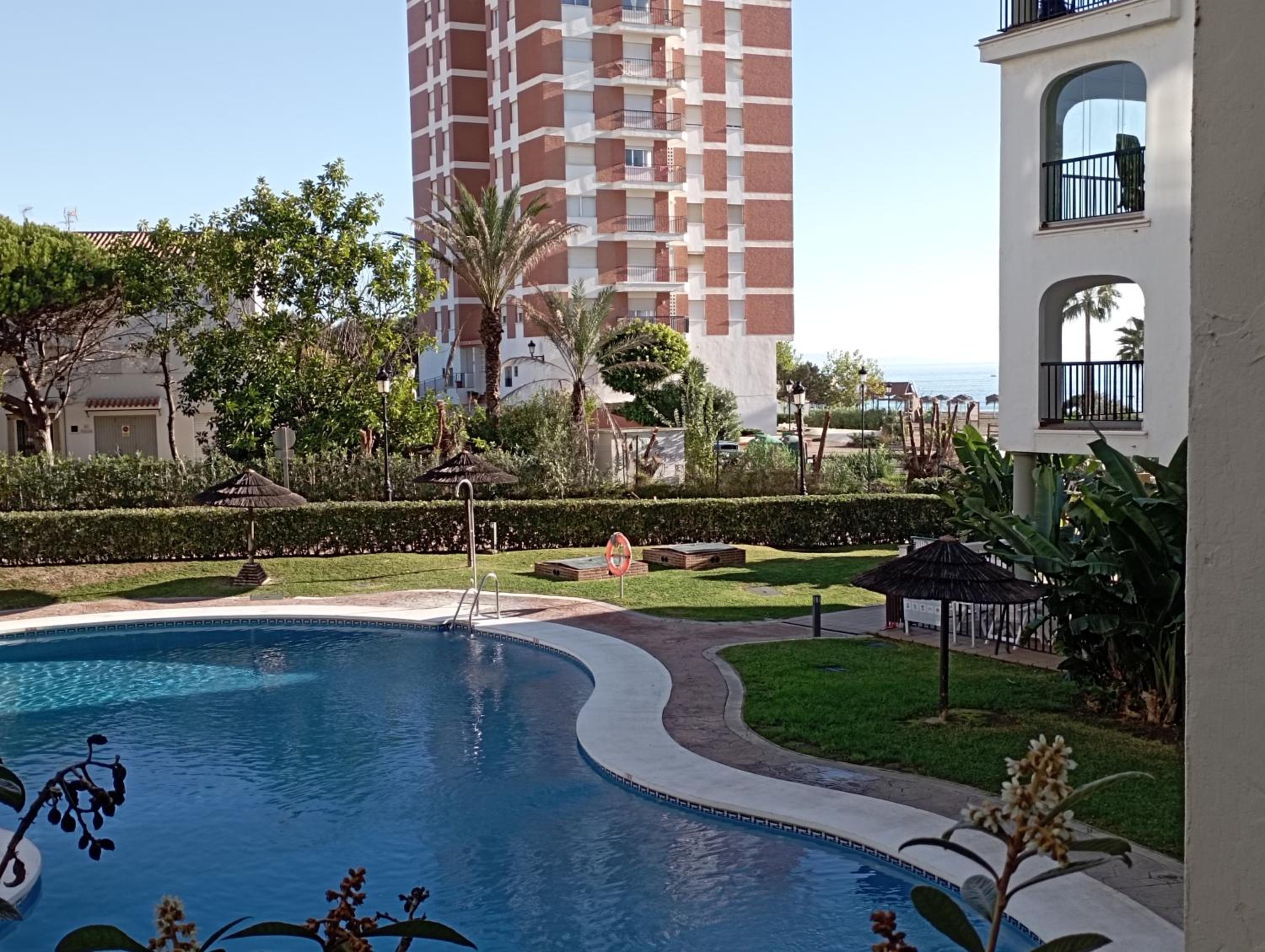 Apartamento sol y playa 805