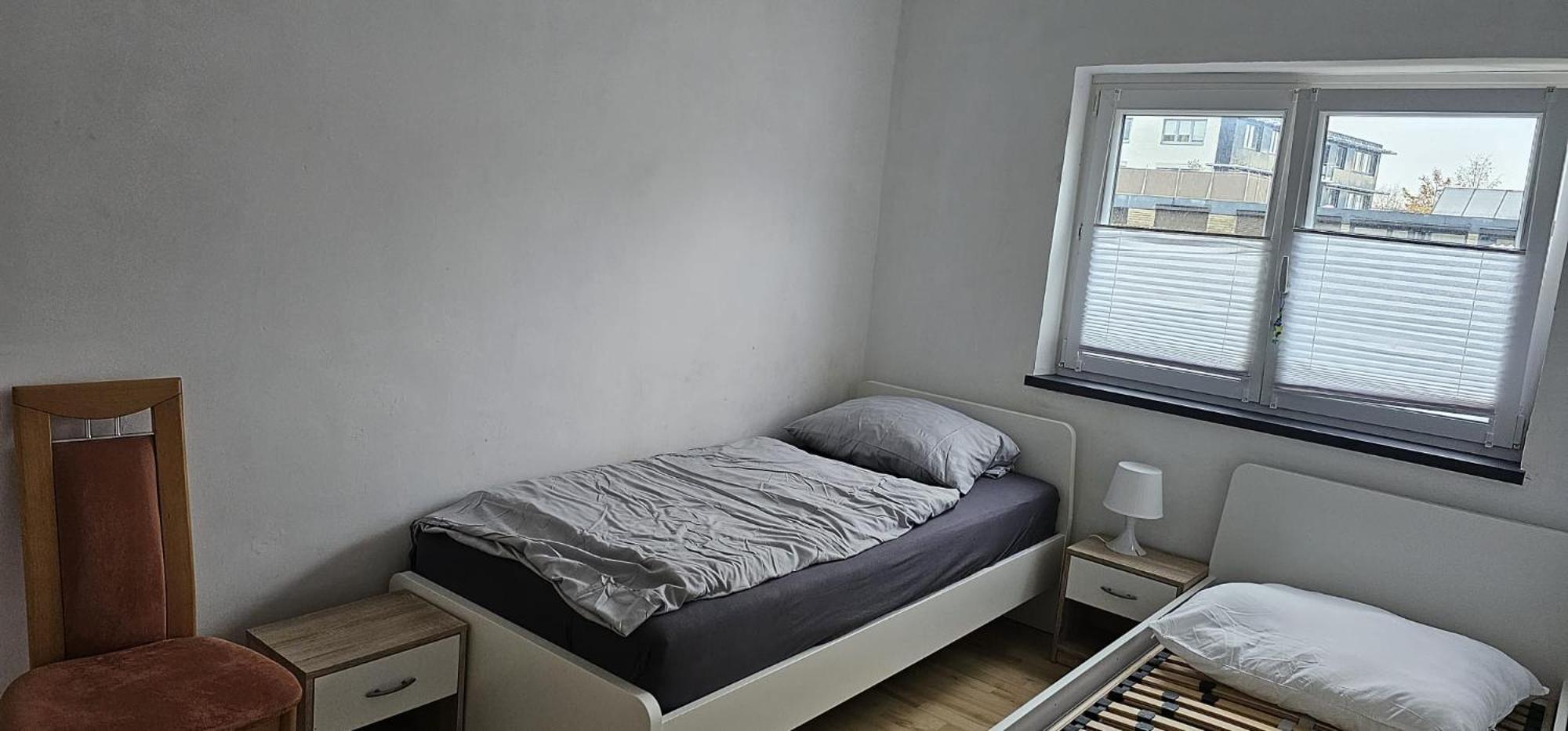 SES12 1-OG rechts Monteurwohnung in Wolfsburgs Zentrum view 4
