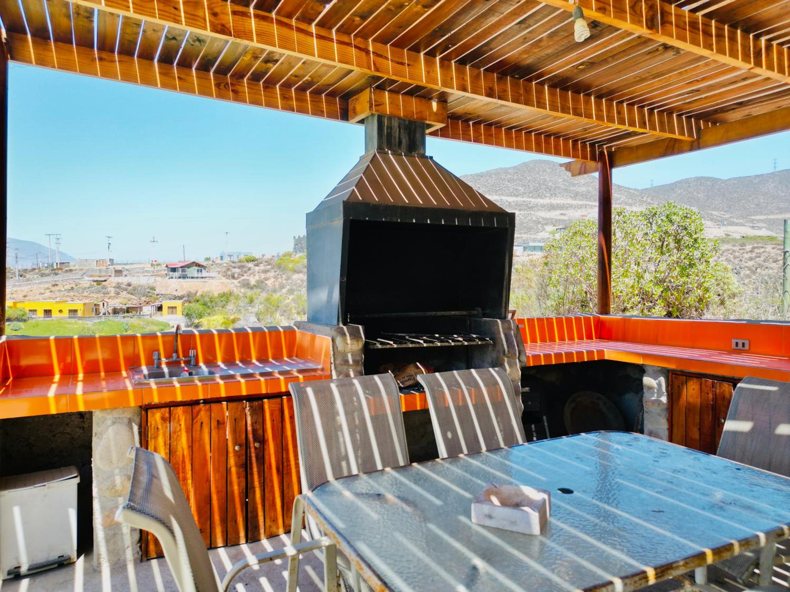 HERMOSA Y MODERNA CASA VACACIONAL