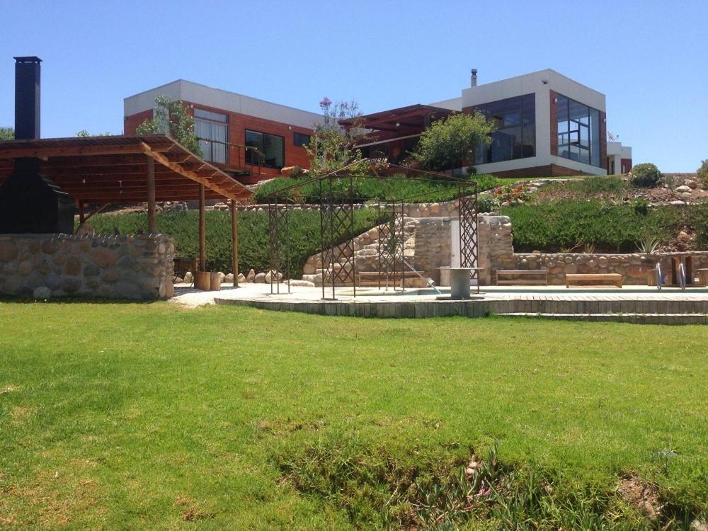 HERMOSA Y MODERNA CASA VACACIONAL