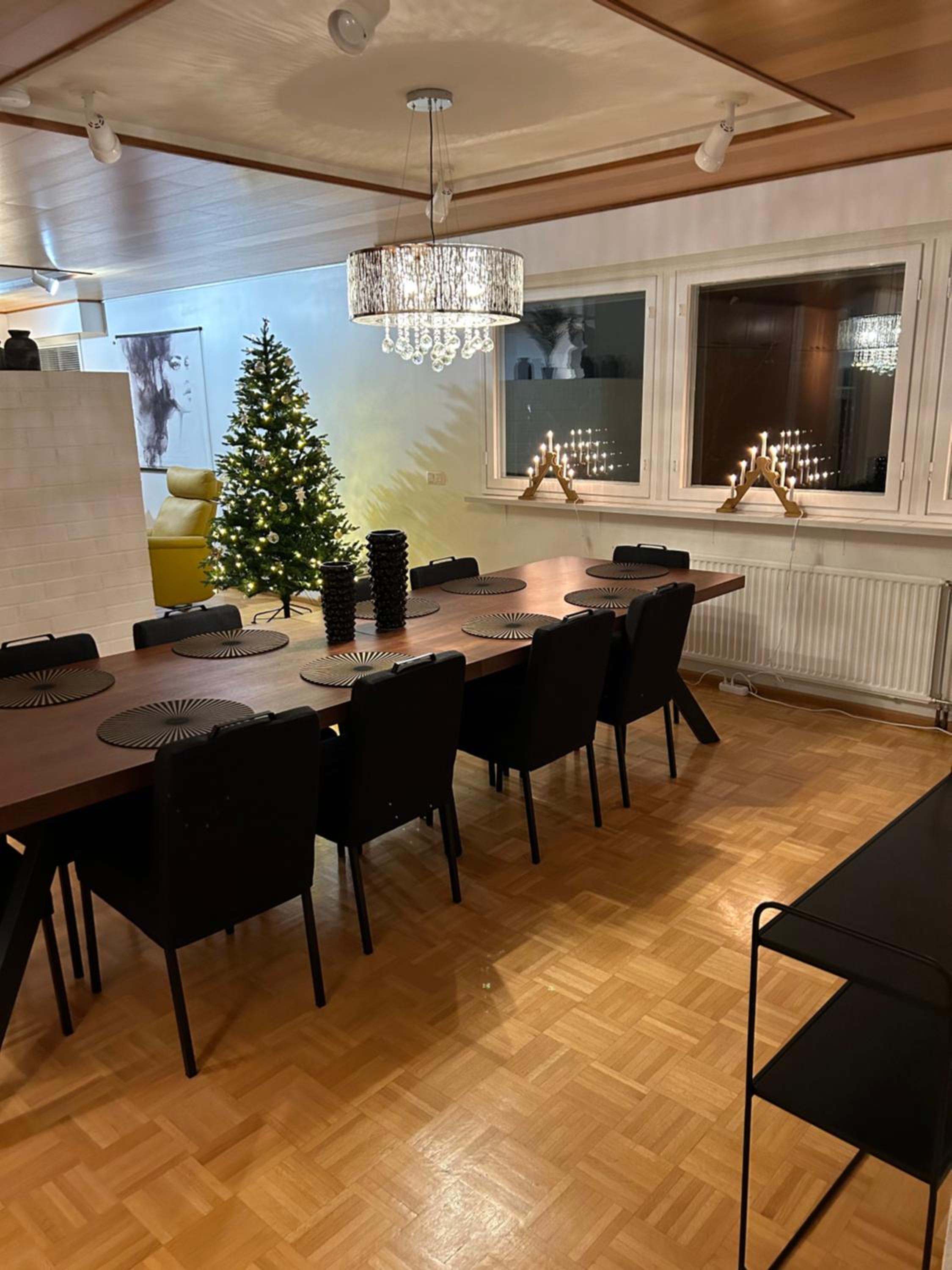 Villa Mänty 200 m2 Arkkitehdin suunnittelema kaupunkikoti Rauhallinen sijainti, Sauna, ilmainen pysäköinti