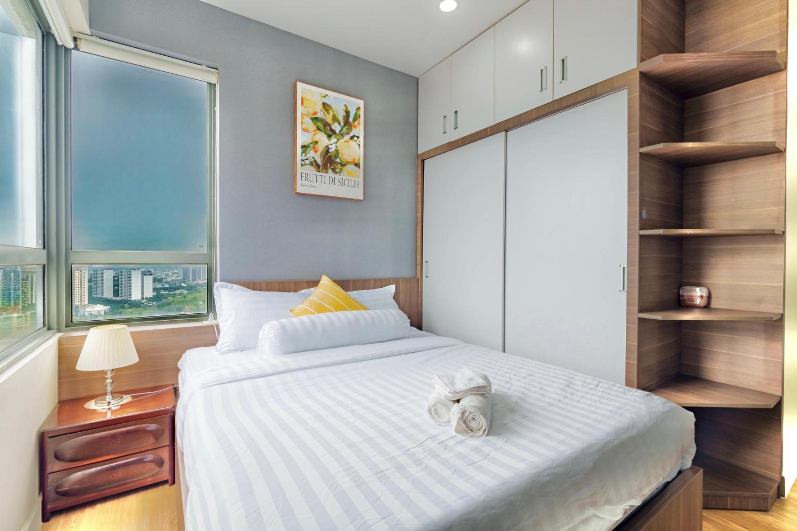 ambiHOME 3BR 2WC in Masteri Thao Dien District 2
