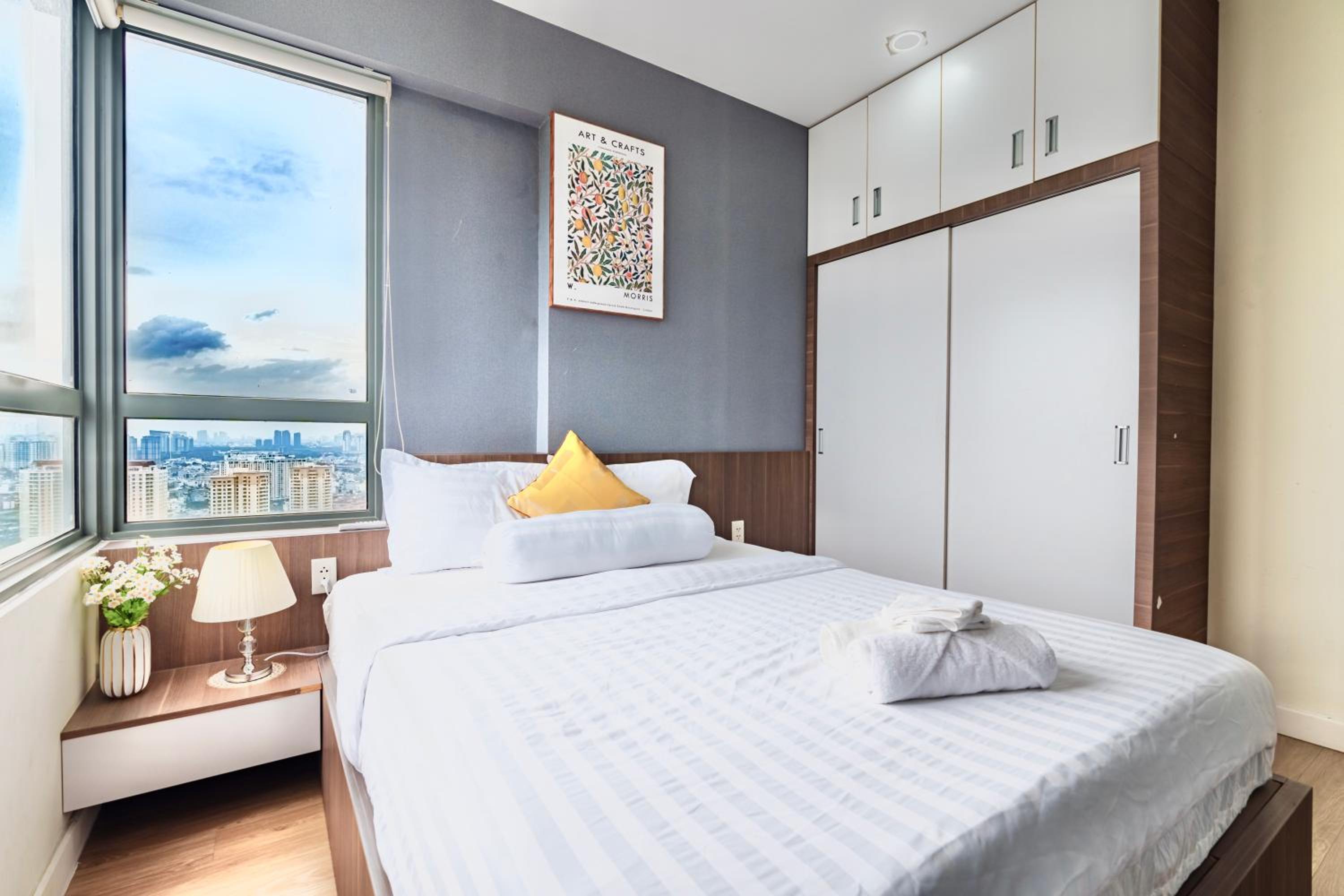 ambiHOME 3BR 2WC in Masteri Thao Dien District 2