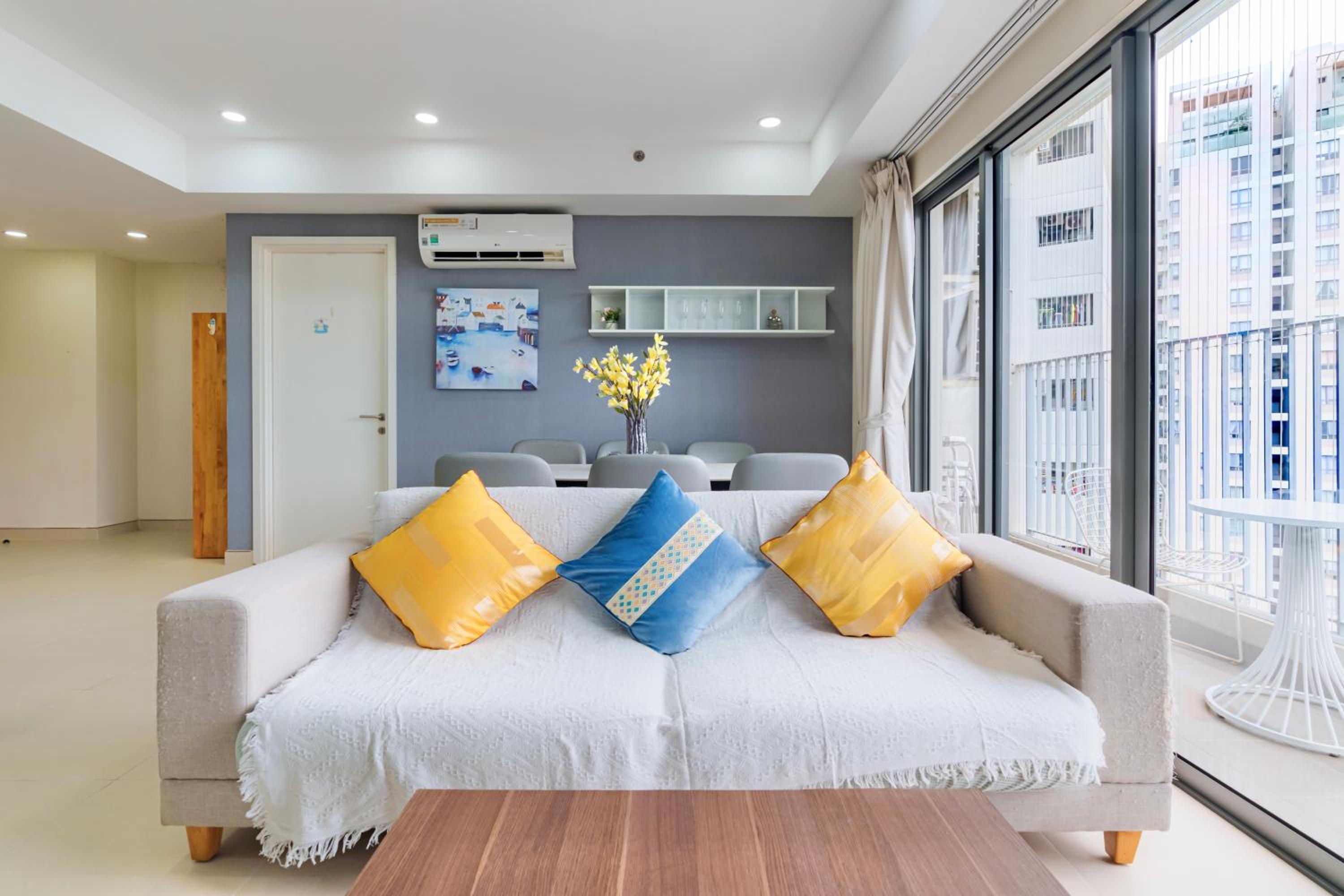 ambiHOME 3BR 2WC in Masteri Thao Dien District 2