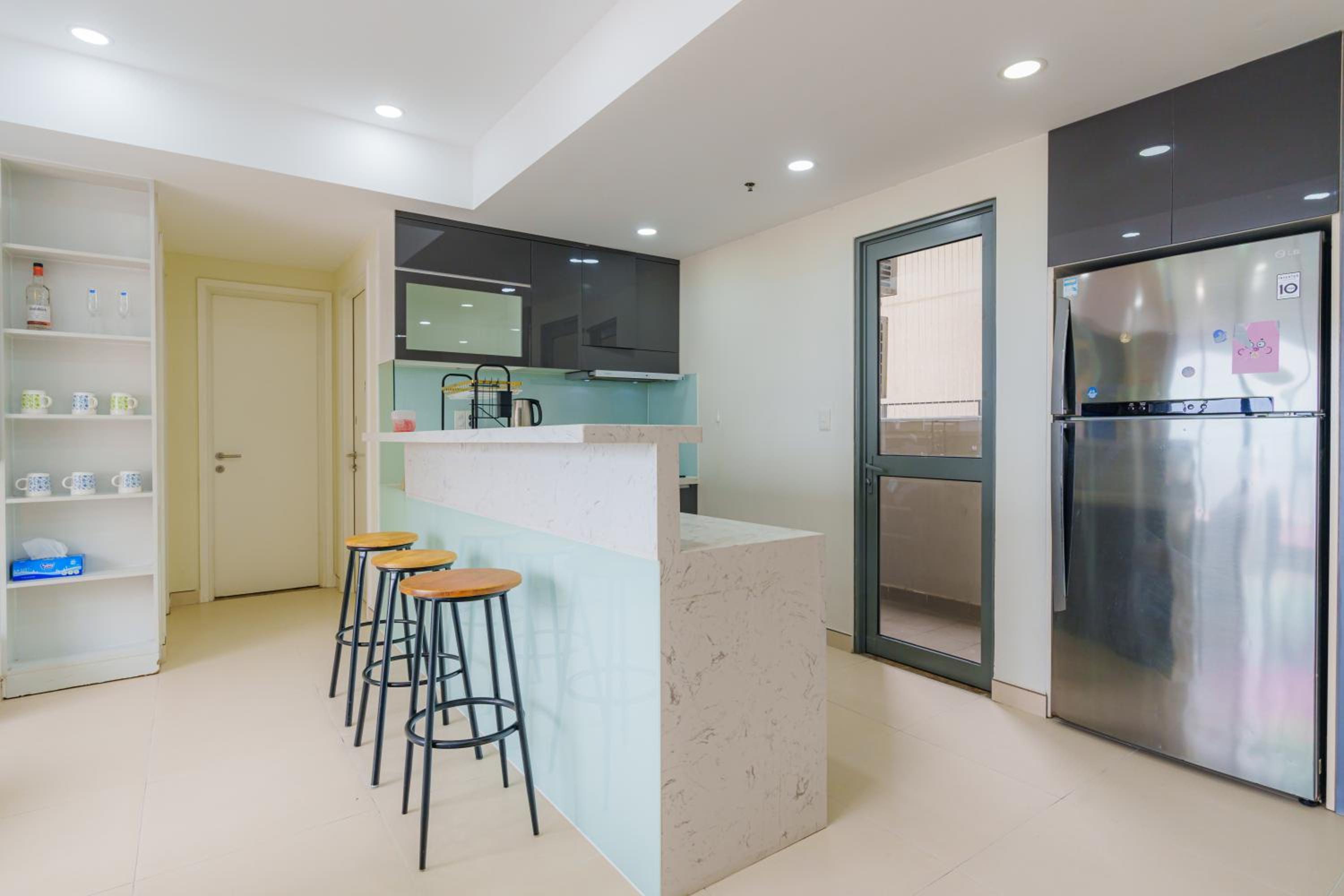 ambiHOME 3BR 2WC in Masteri Thao Dien District 2