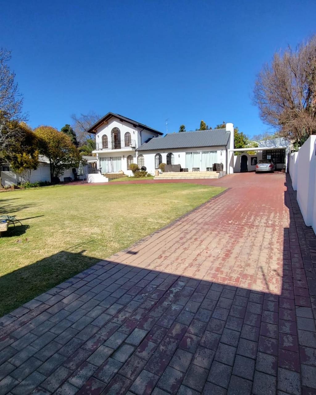 Sky view Guest House
