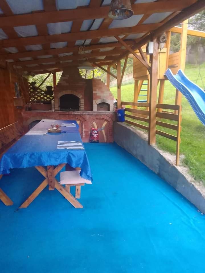 Pensiunea Trei brazi Scărișoara