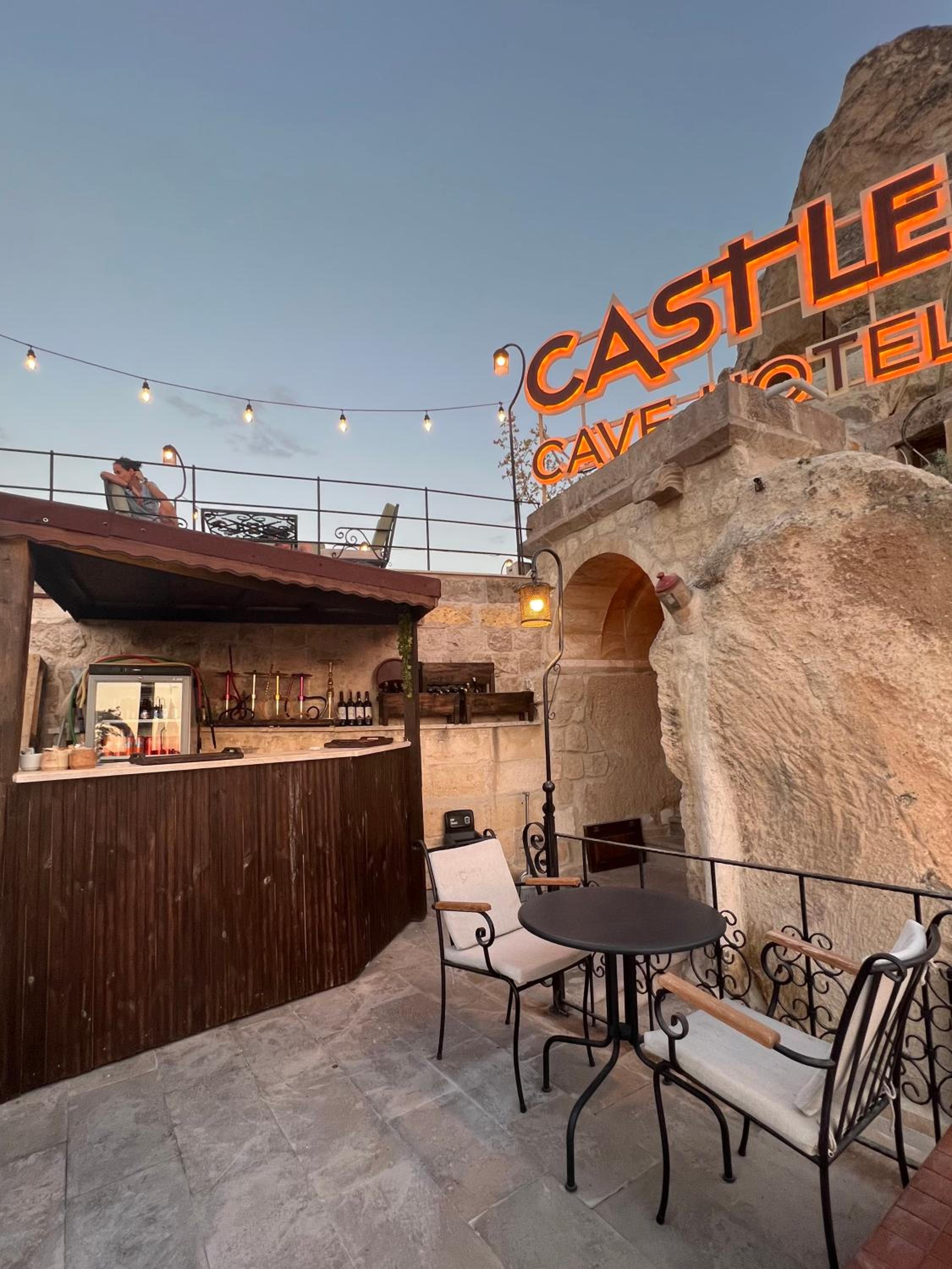 Castle Cave Hotel - Image 33