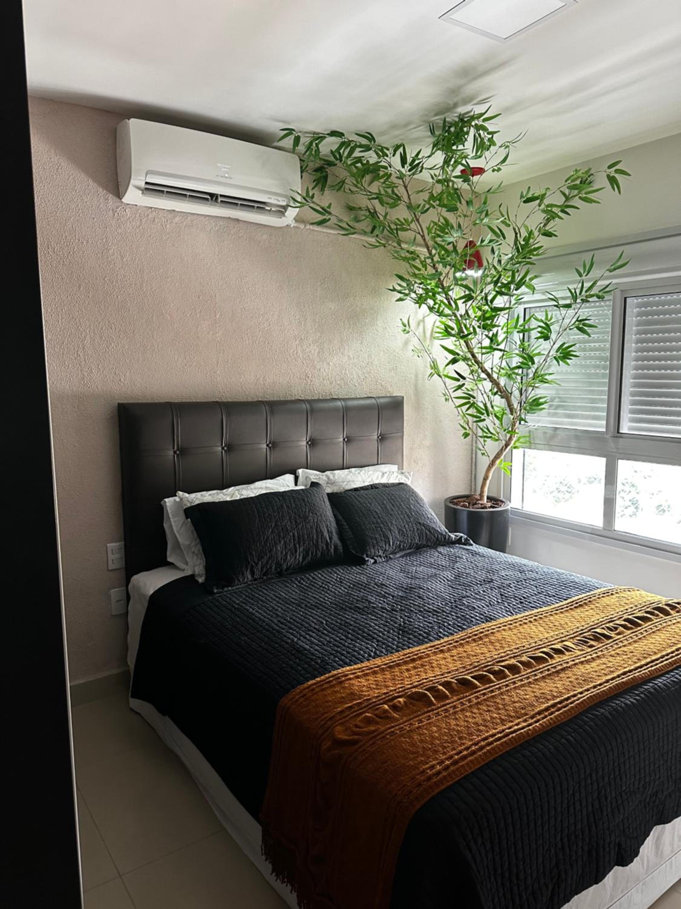 Apartamento mobiliado a 500m do Goiânia Shopping