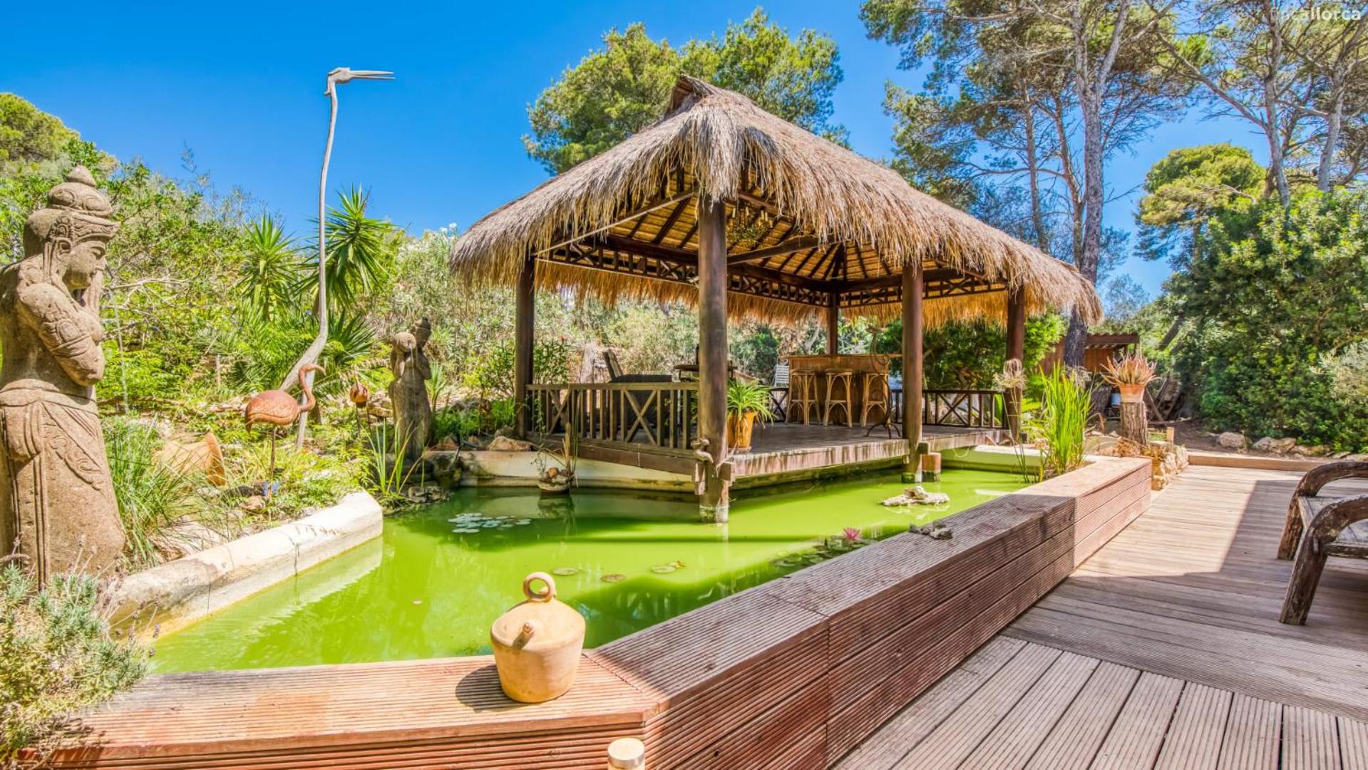 Casa Bamboo