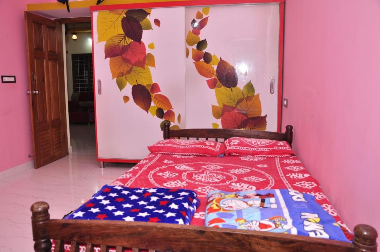 Master Bedroom In Coorg Espacio view 3
