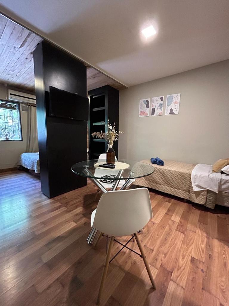 DEPARTAMENTO MODERNO ENTERO / EQUIPADO - EXCELENTE UBICACION