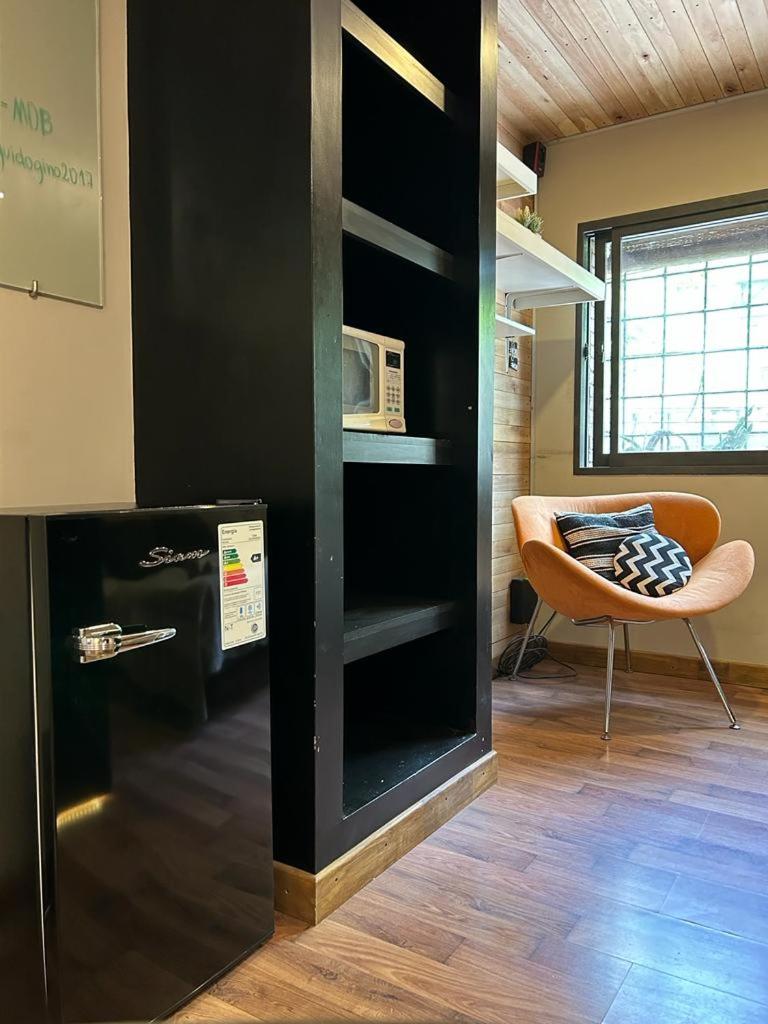 DEPARTAMENTO MODERNO ENTERO / EQUIPADO - EXCELENTE UBICACION
