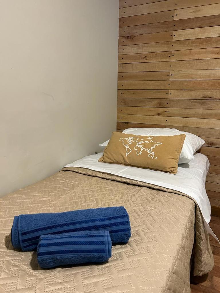 DEPARTAMENTO MODERNO ENTERO / EQUIPADO - EXCELENTE UBICACION