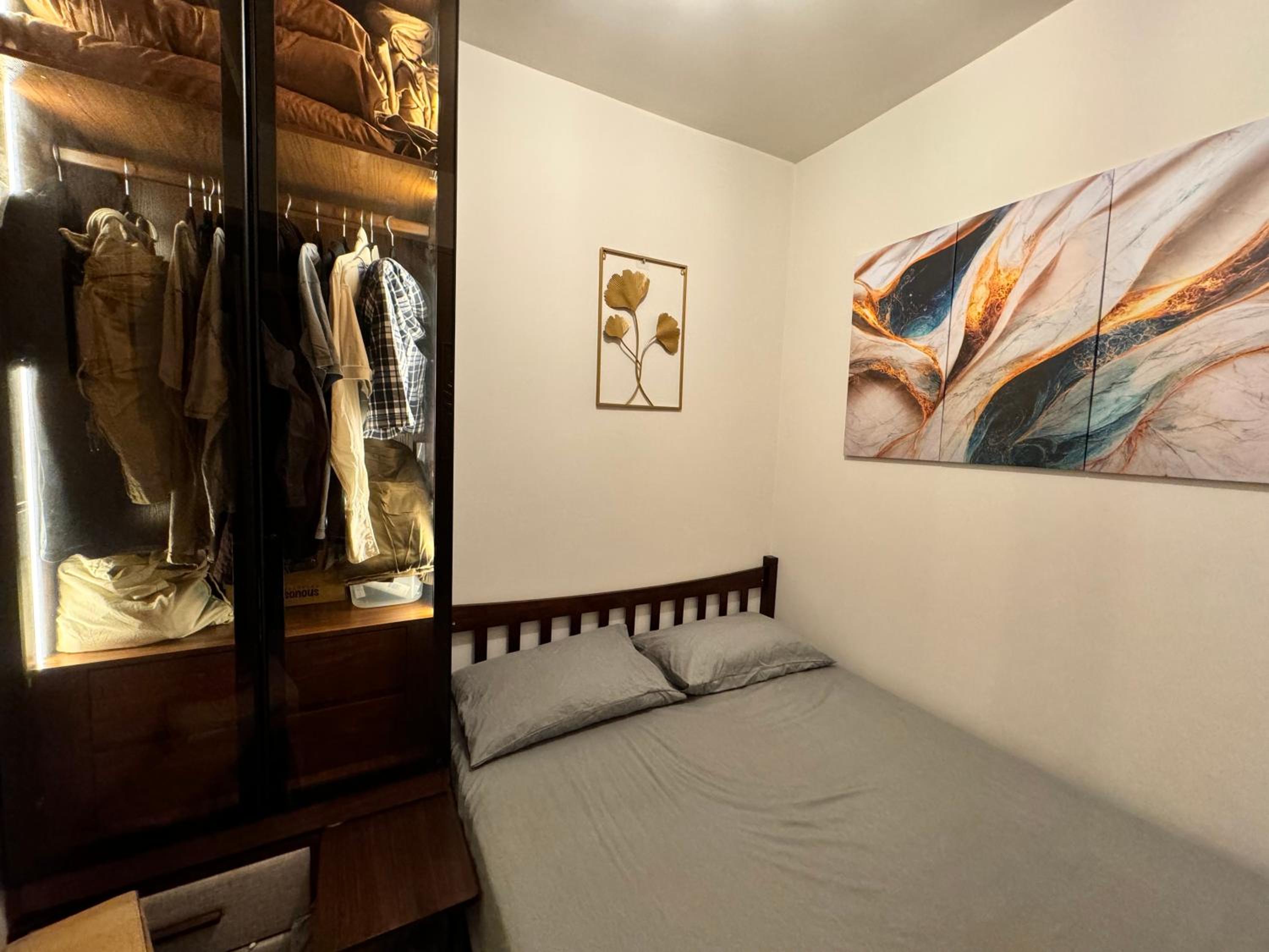 Penthouse Lvl Luxury Cndo Nr MOA