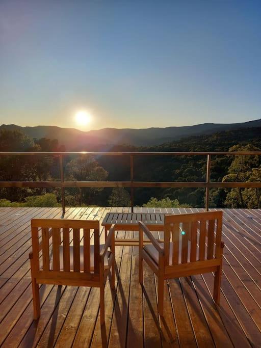 Casa Di Legno Cabana incrível com vista para as montanhas