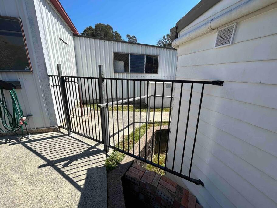 Milk Wharf Cottage - Wallis Lake