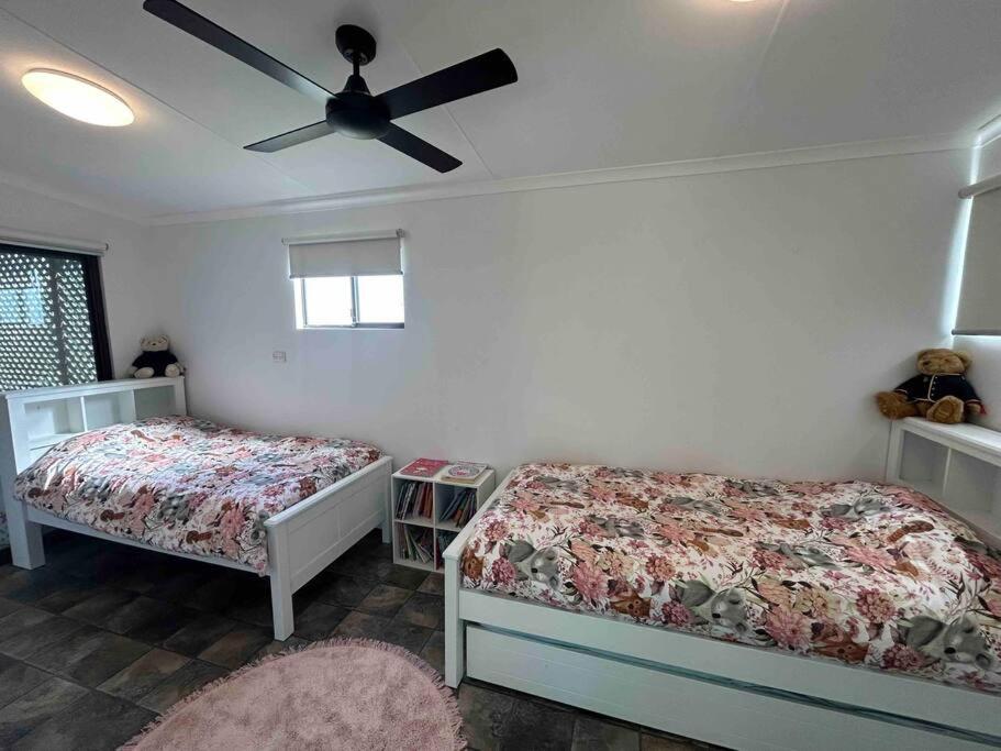 Milk Wharf Cottage - Wallis Lake