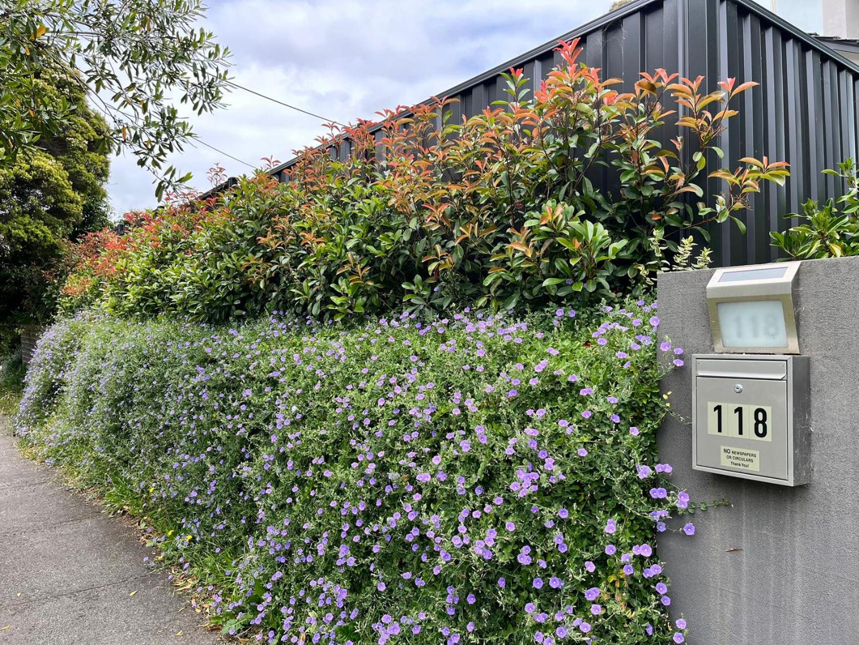 Melbourne Balwyn north three bedroom house