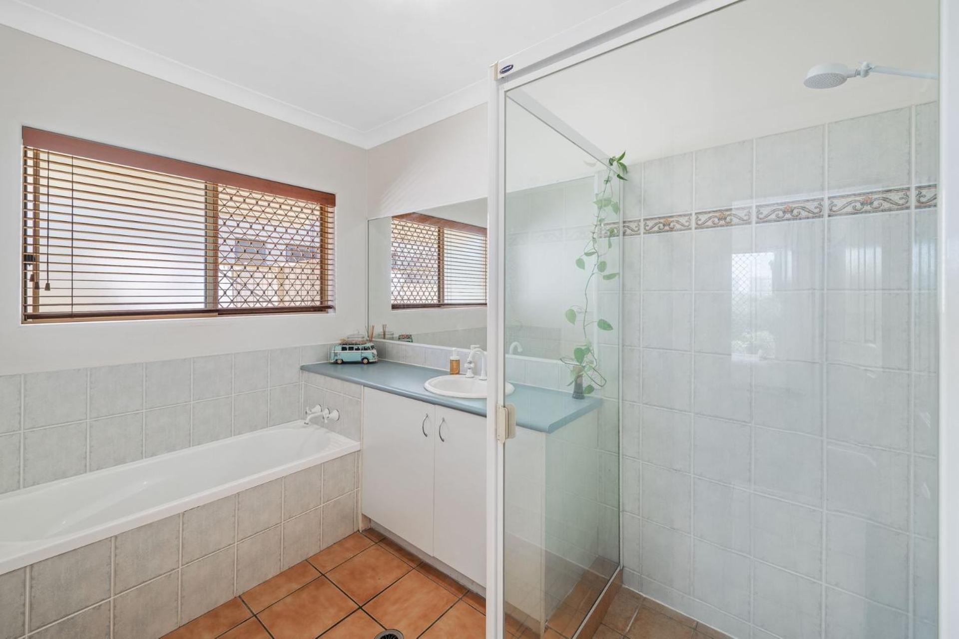 Alex Home with easy pathway to the Beach
