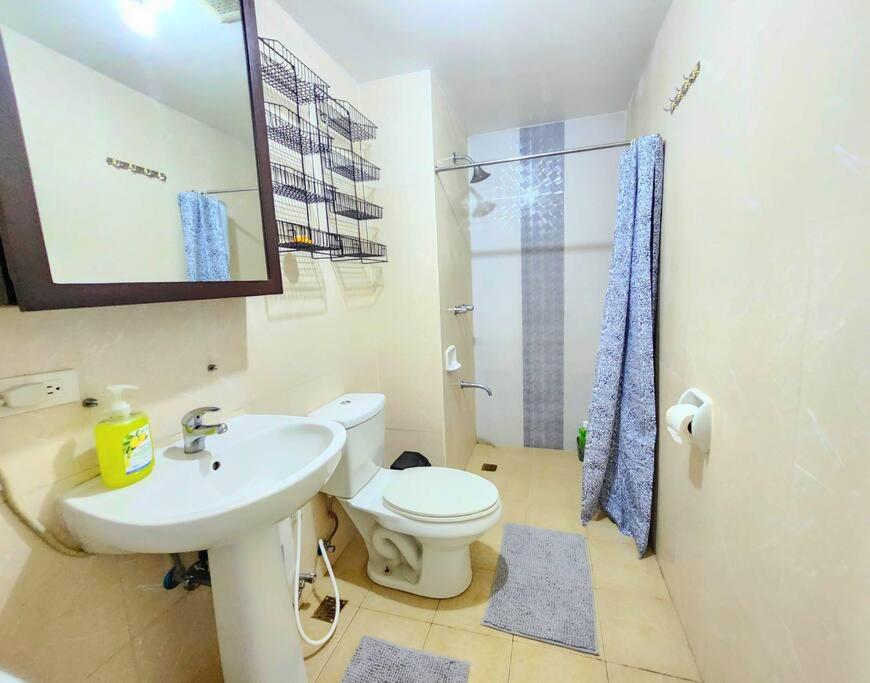 BGC Avant at The Fort Cosy and Vibrant 2BR near Burgos Circle view 5