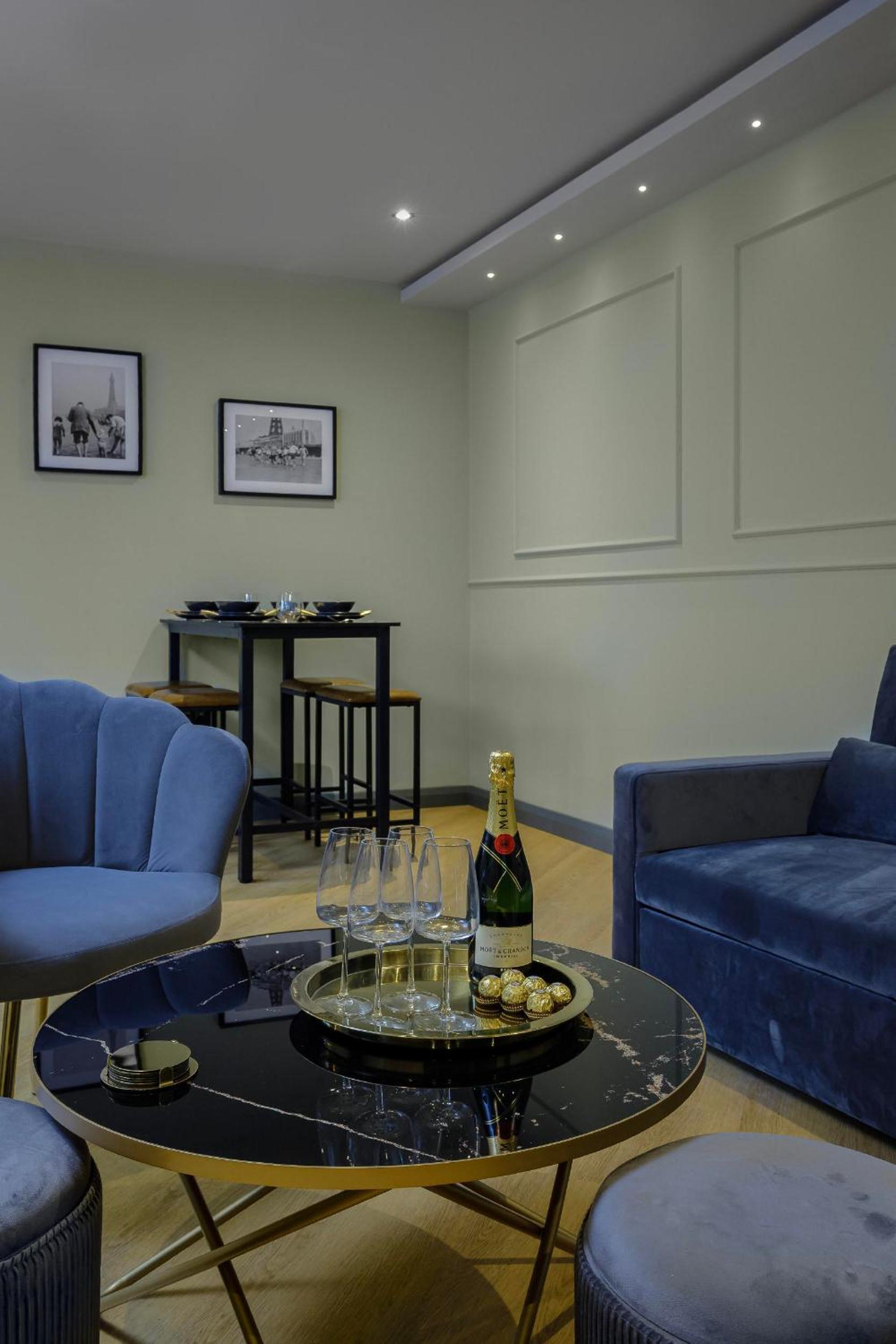 Signature Apartments