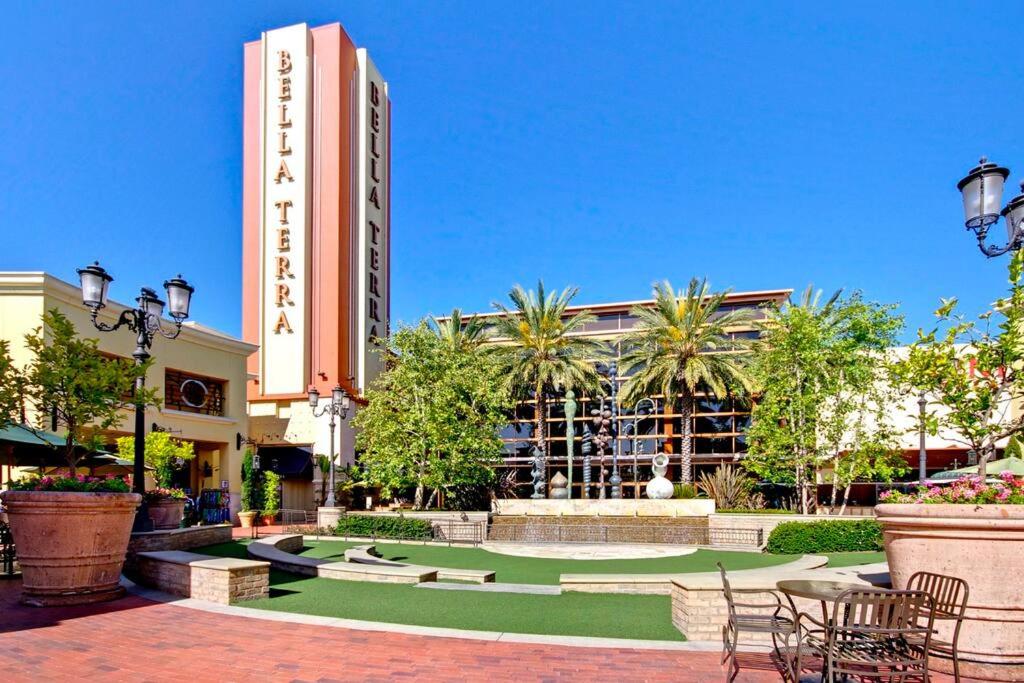 Disneyland Cozy Luxury Retreat I Sleeps 10, King Bed & EV Access view 5