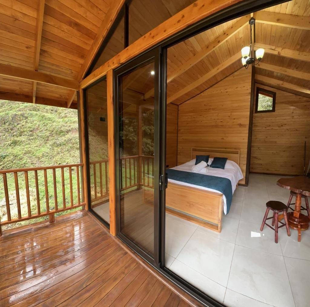 Entre Árboles Lodge