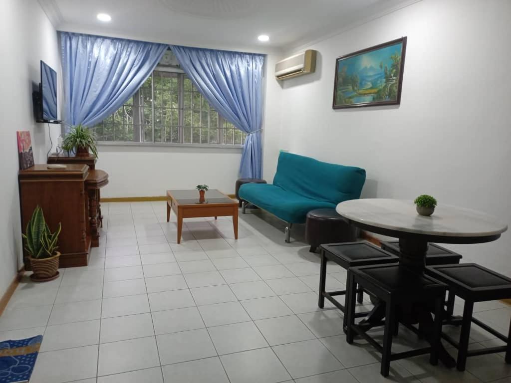 Homely Comforts: 2B Flat in Kuching photo 2