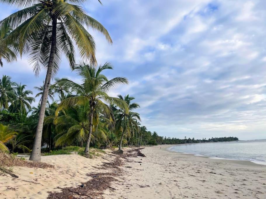 Jumapili Beach Villa