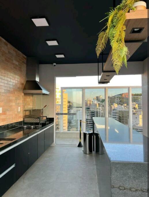 Maria Apê 21 Centro-Próx a UFJF - Cozinha Completa