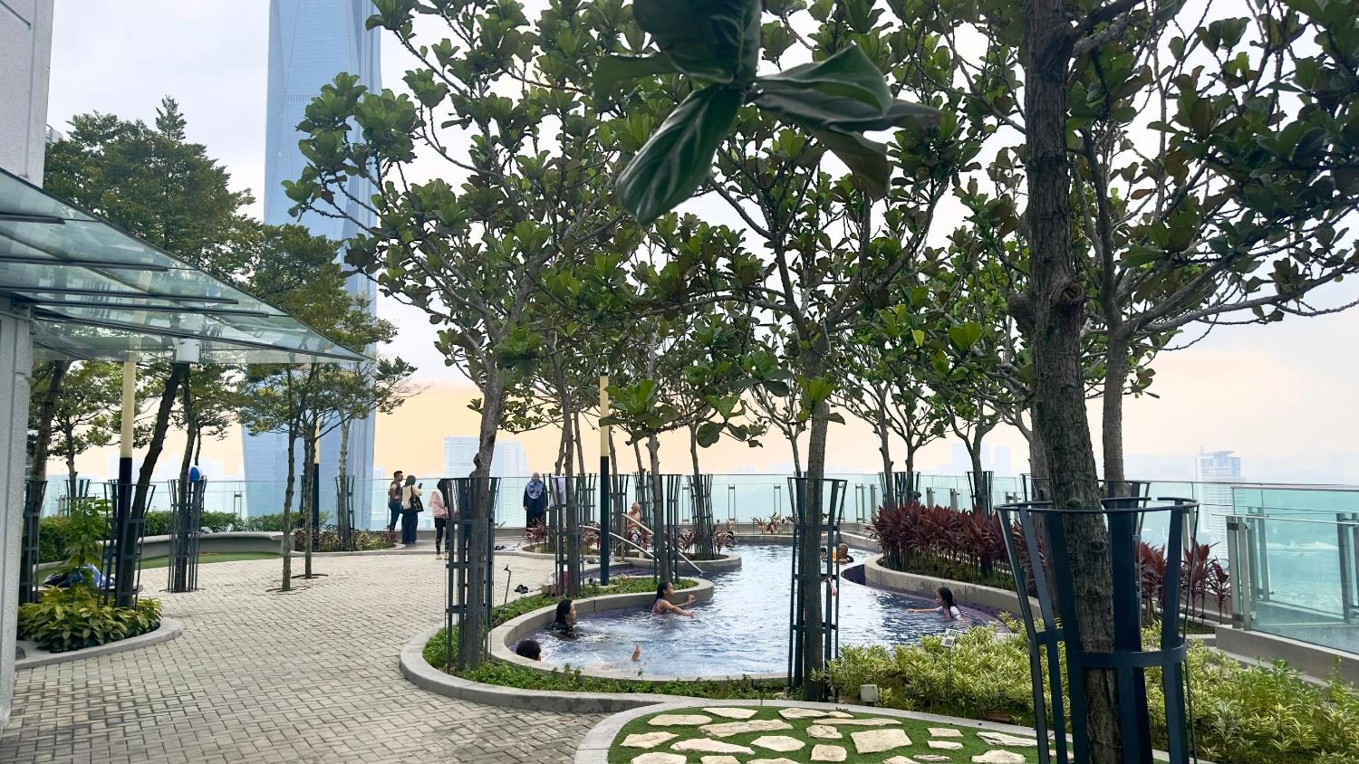 Skyline view in Bukit Bintang The Robertson 42f
