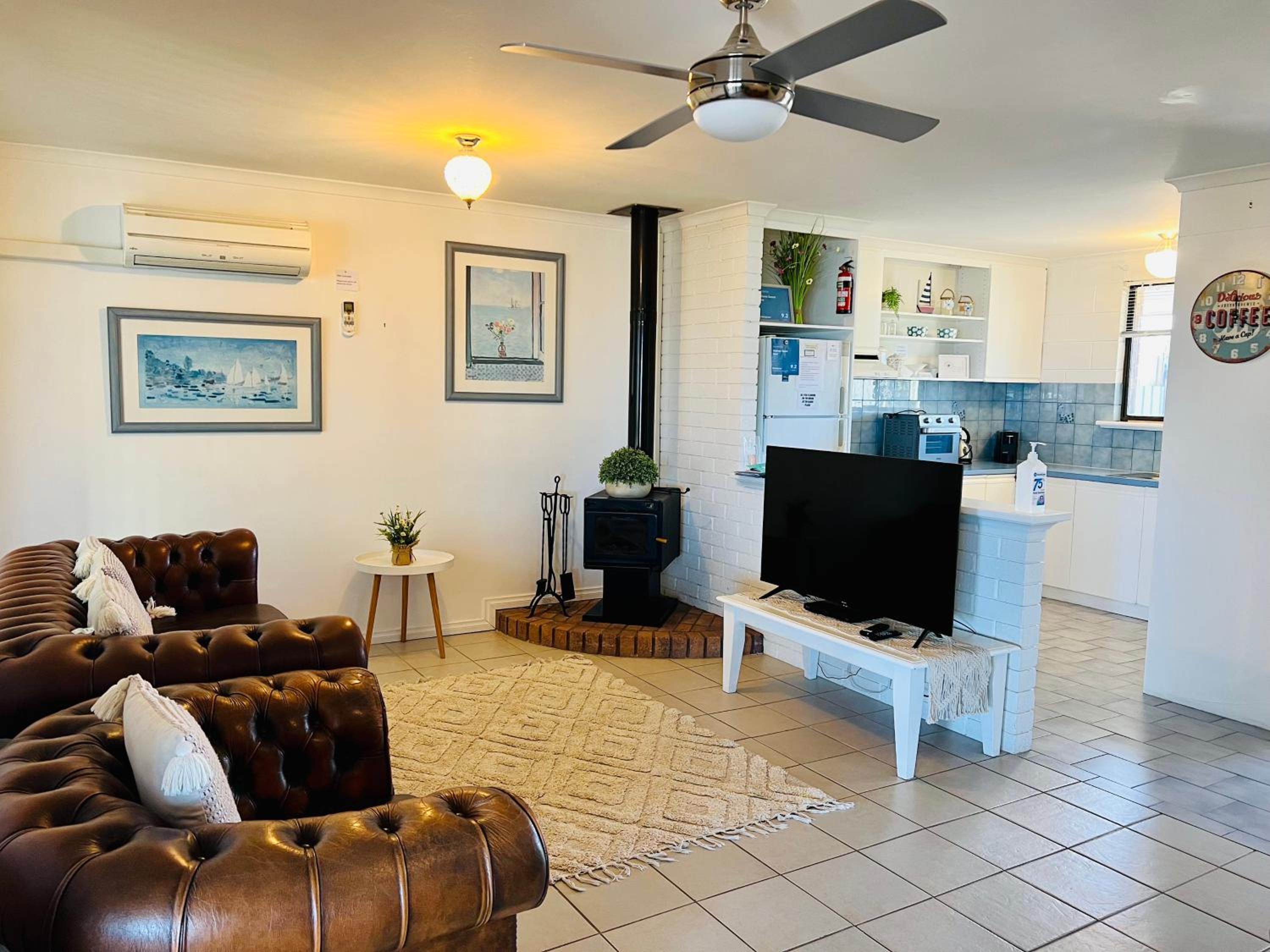 Wallaroo Sunset home
