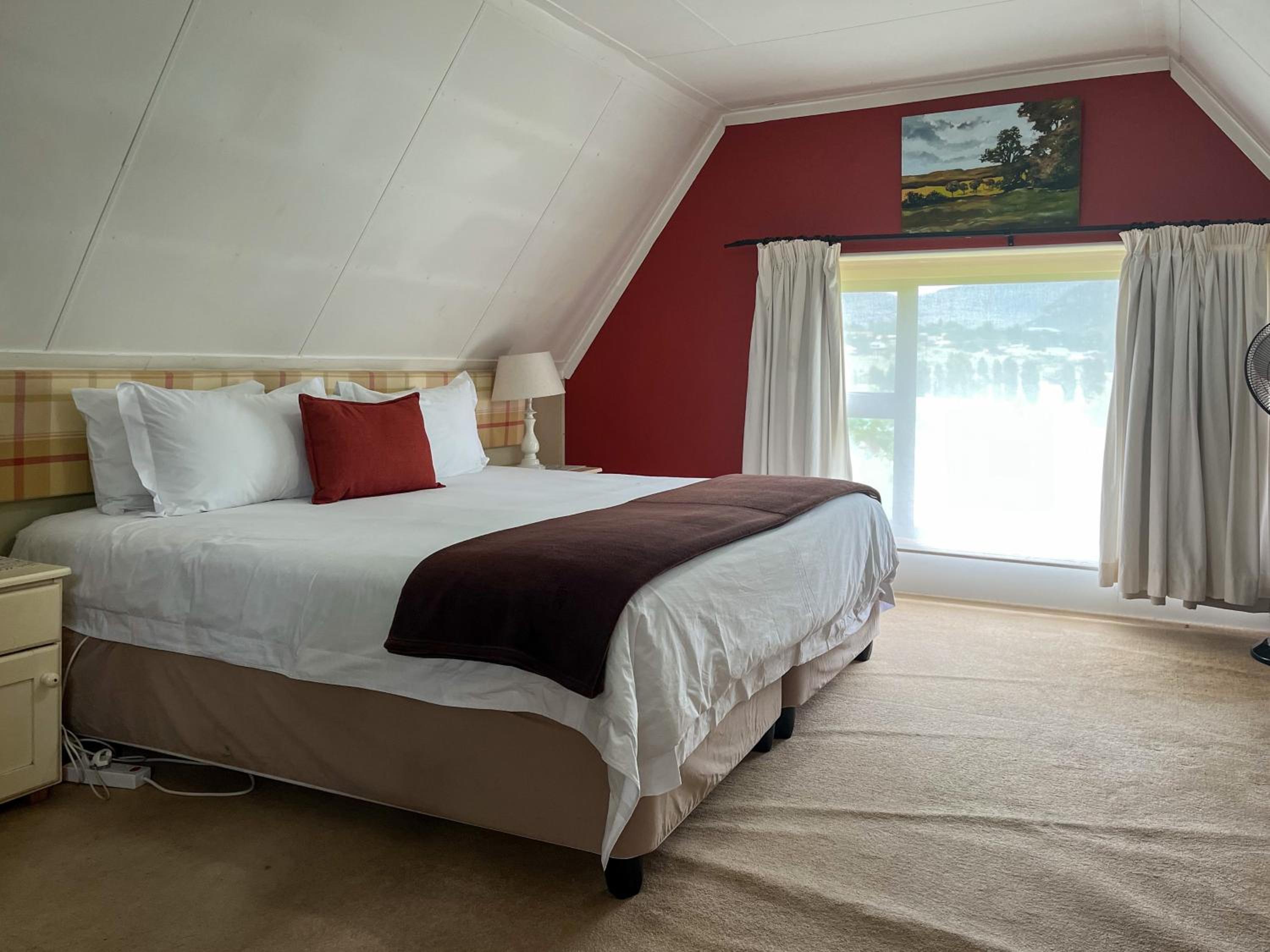 The Clarens Country House