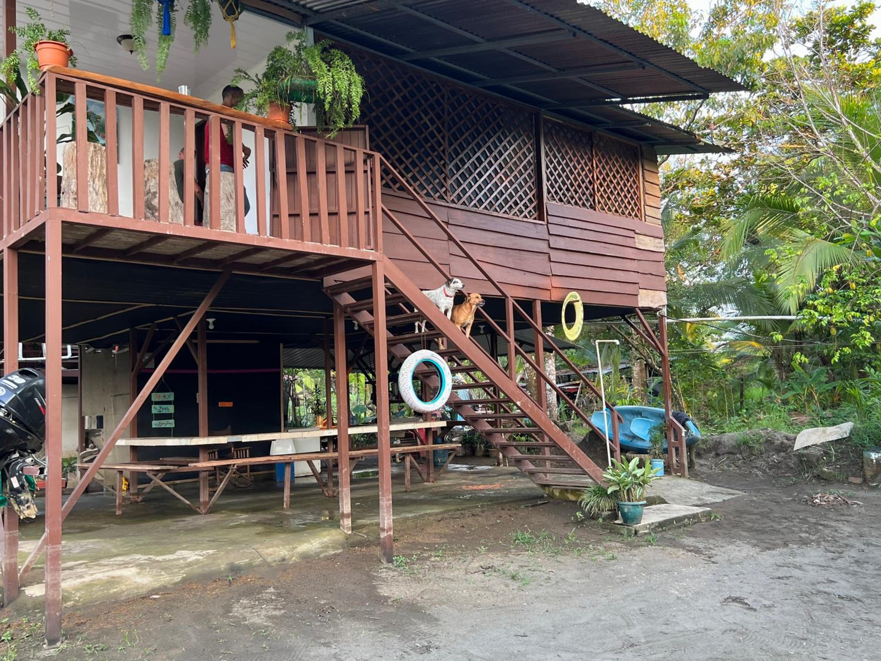 Casa Tili TicoExperience on IslaDamas