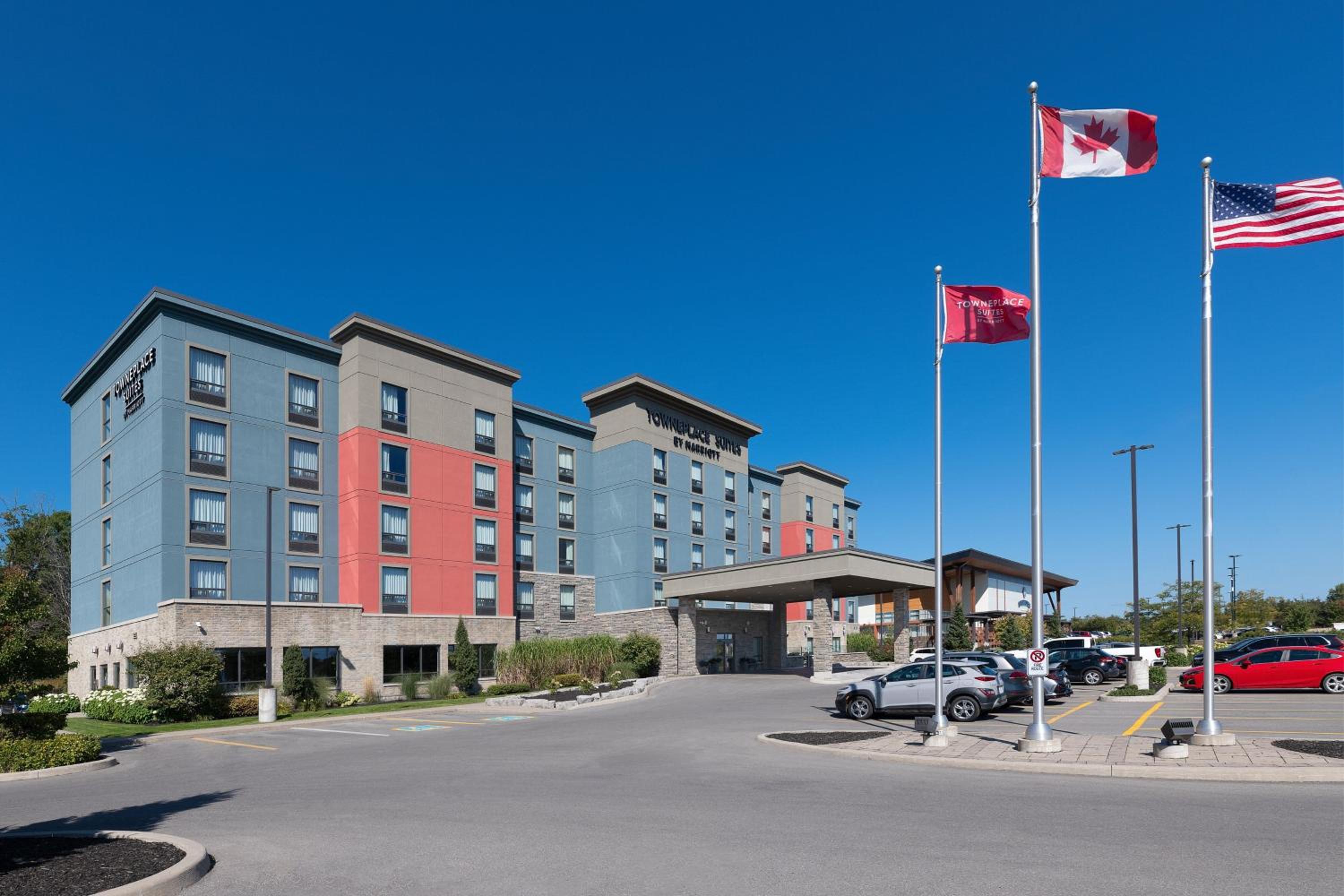 Belleville Vacations - TownePlace Suites by Marriott Belleville - Property Image 30