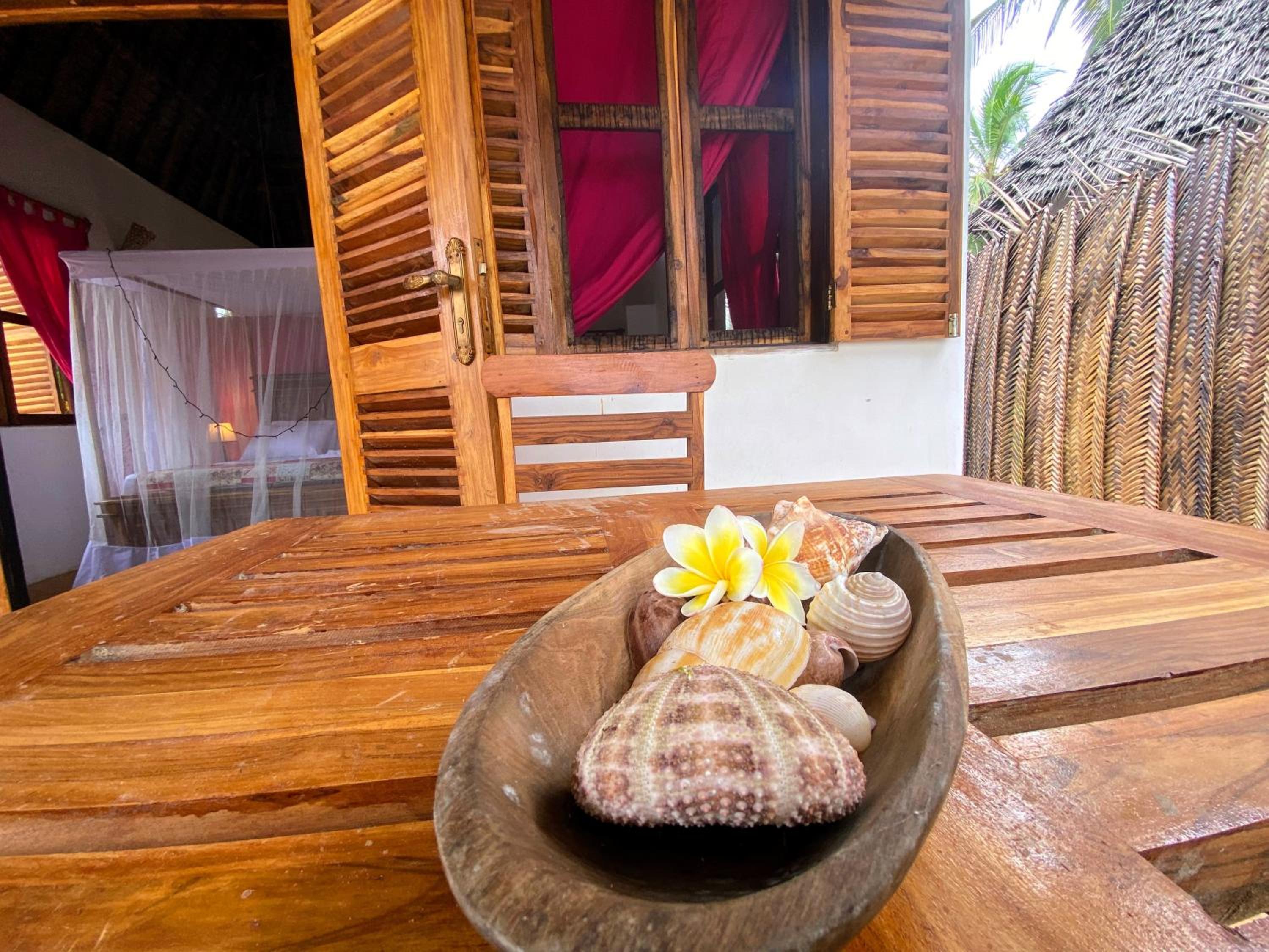 Jumamosi Beach Villa