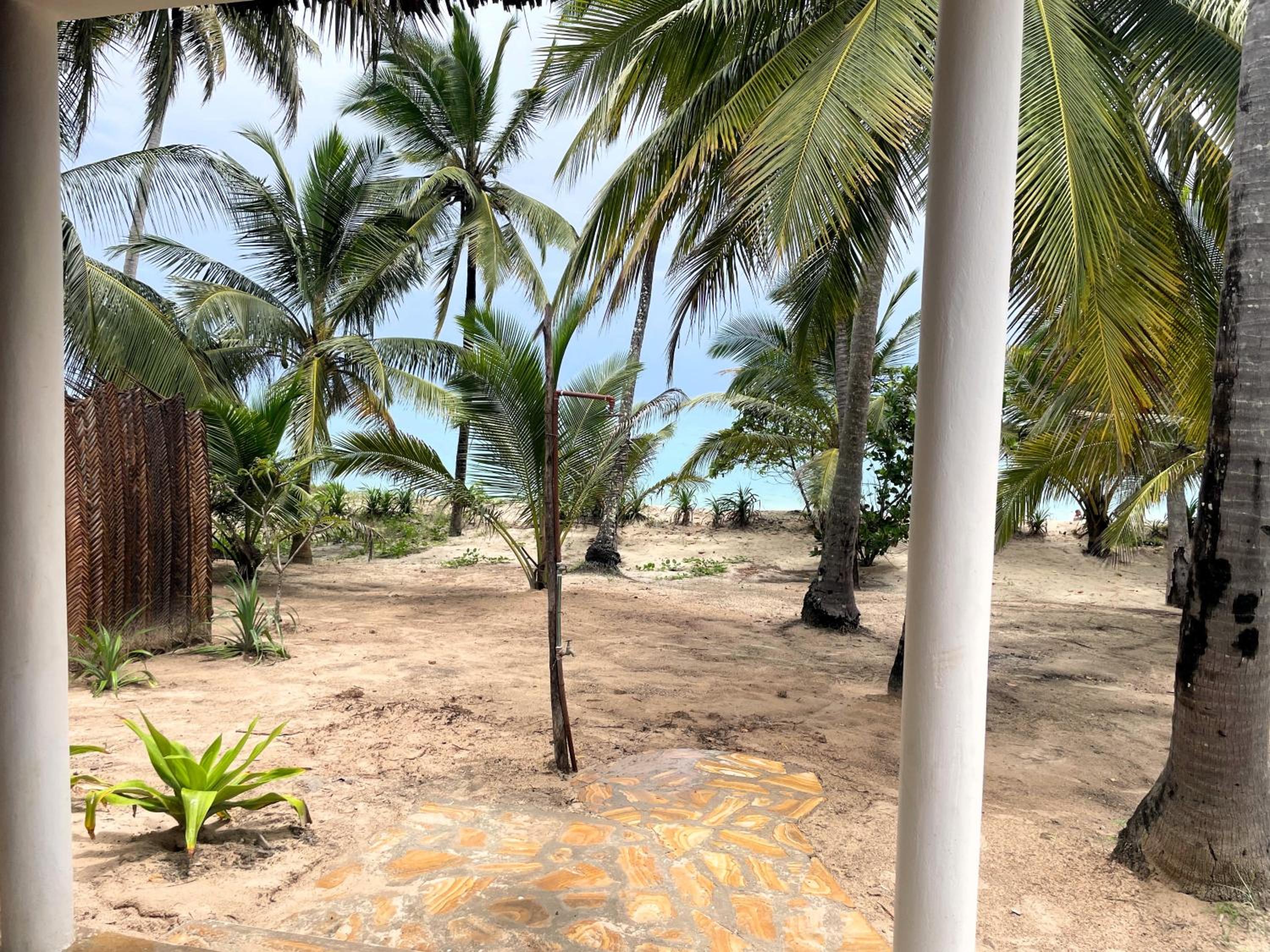 Jumamosi Beach Villa
